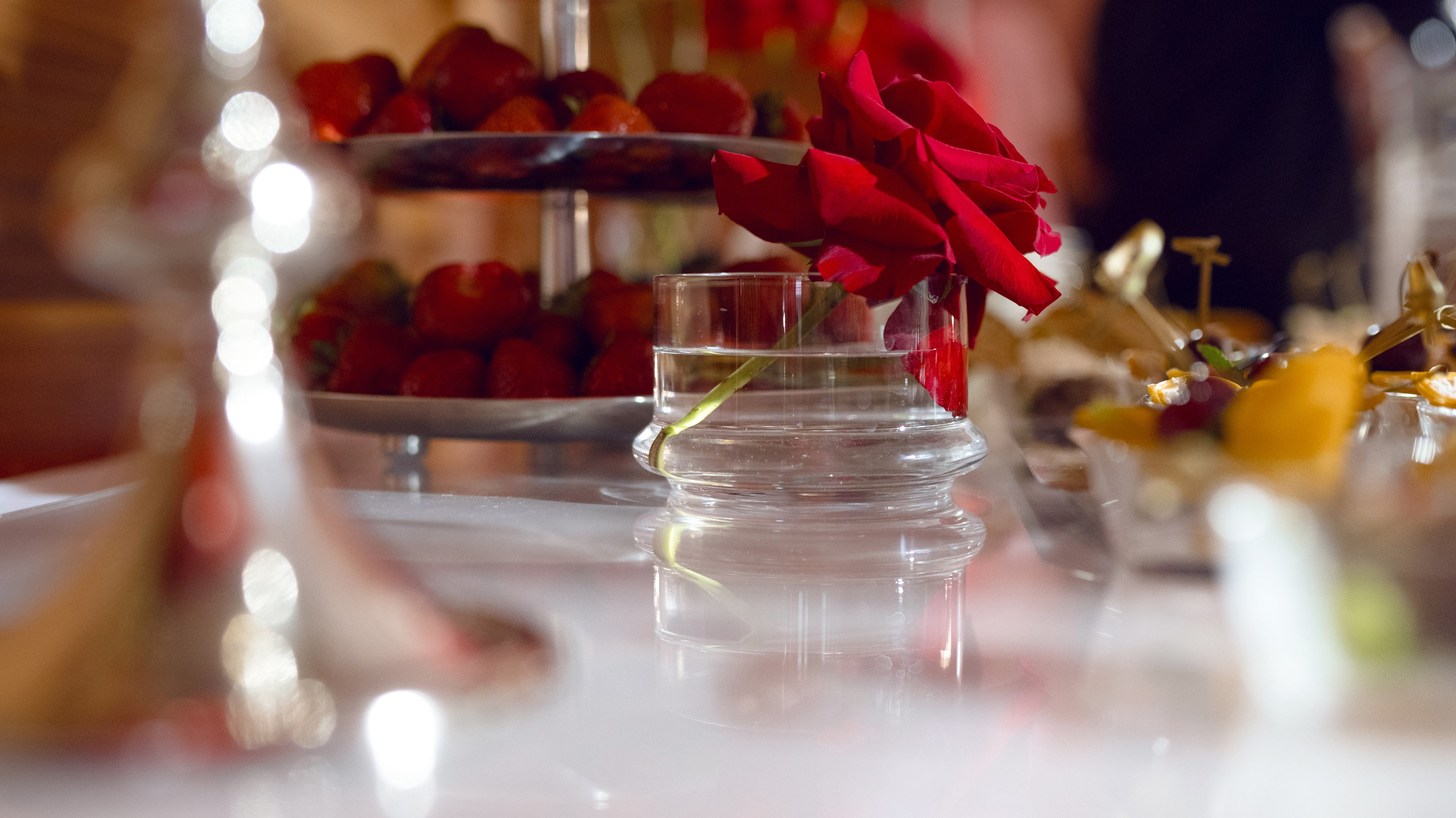 Strawberry event. Свадебный фотограф в Минске