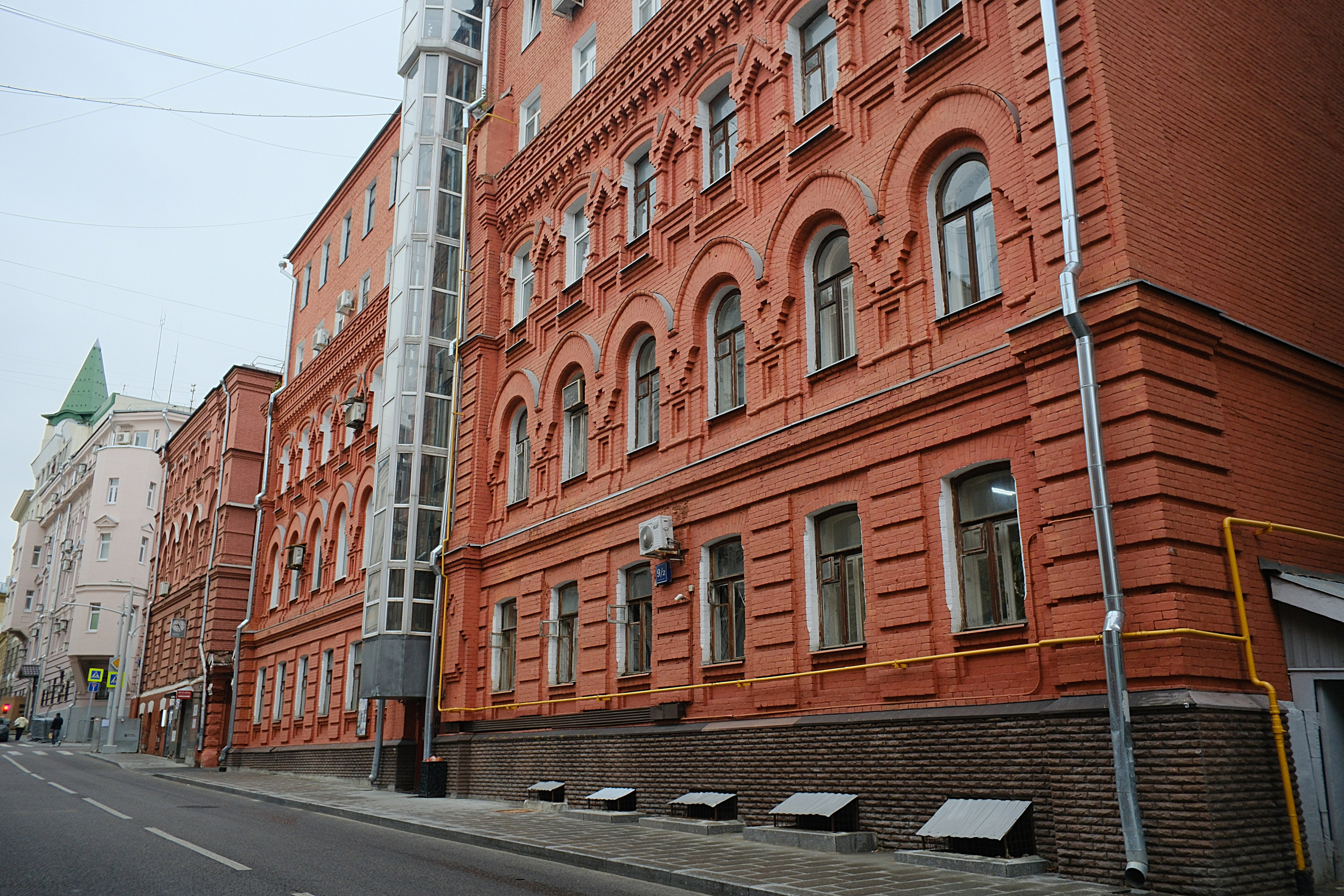 Улица, люди, жизнь…