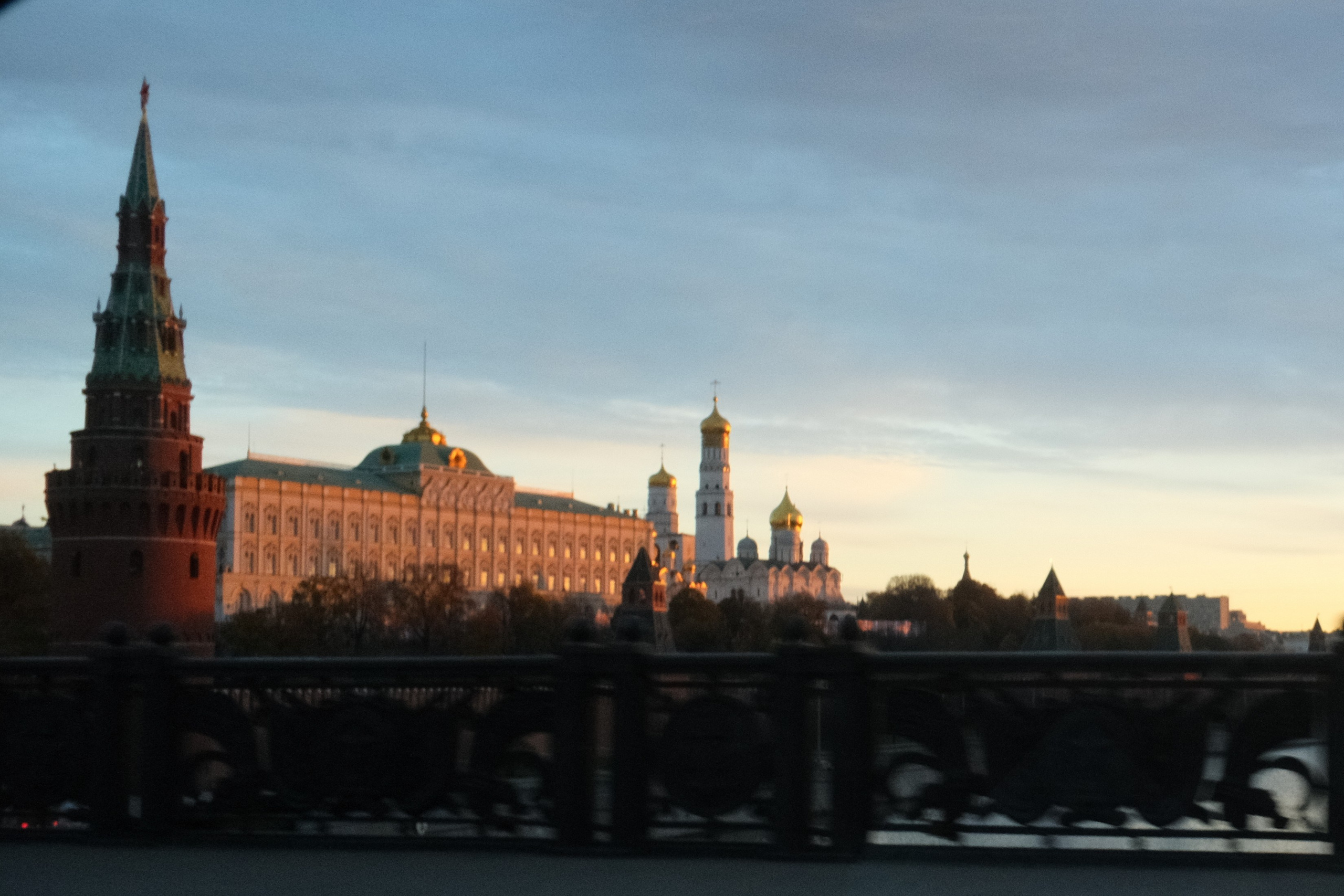 Улица, люди, жизнь…
