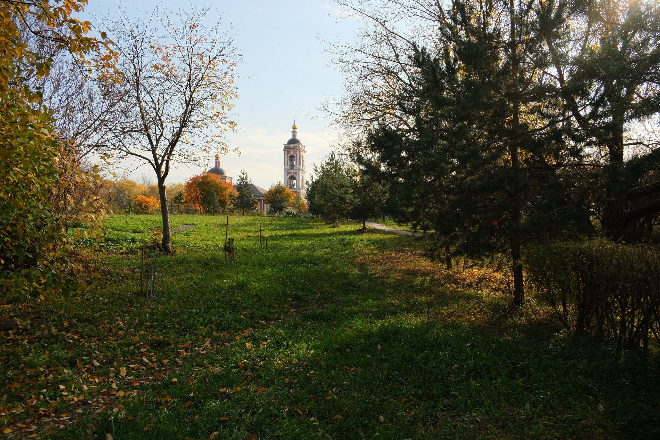 Улица, люди, жизнь…