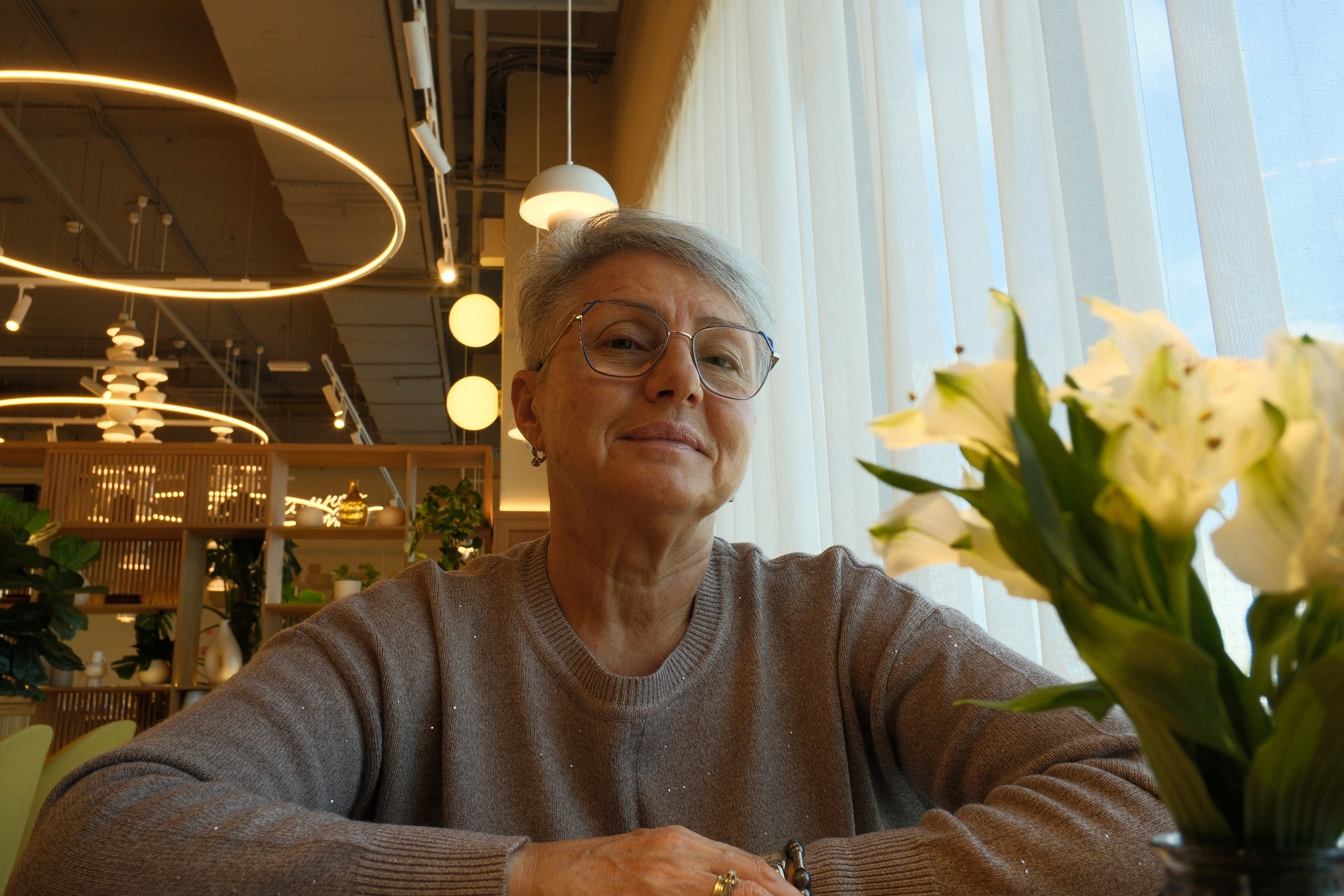 Улица, люди, жизнь…