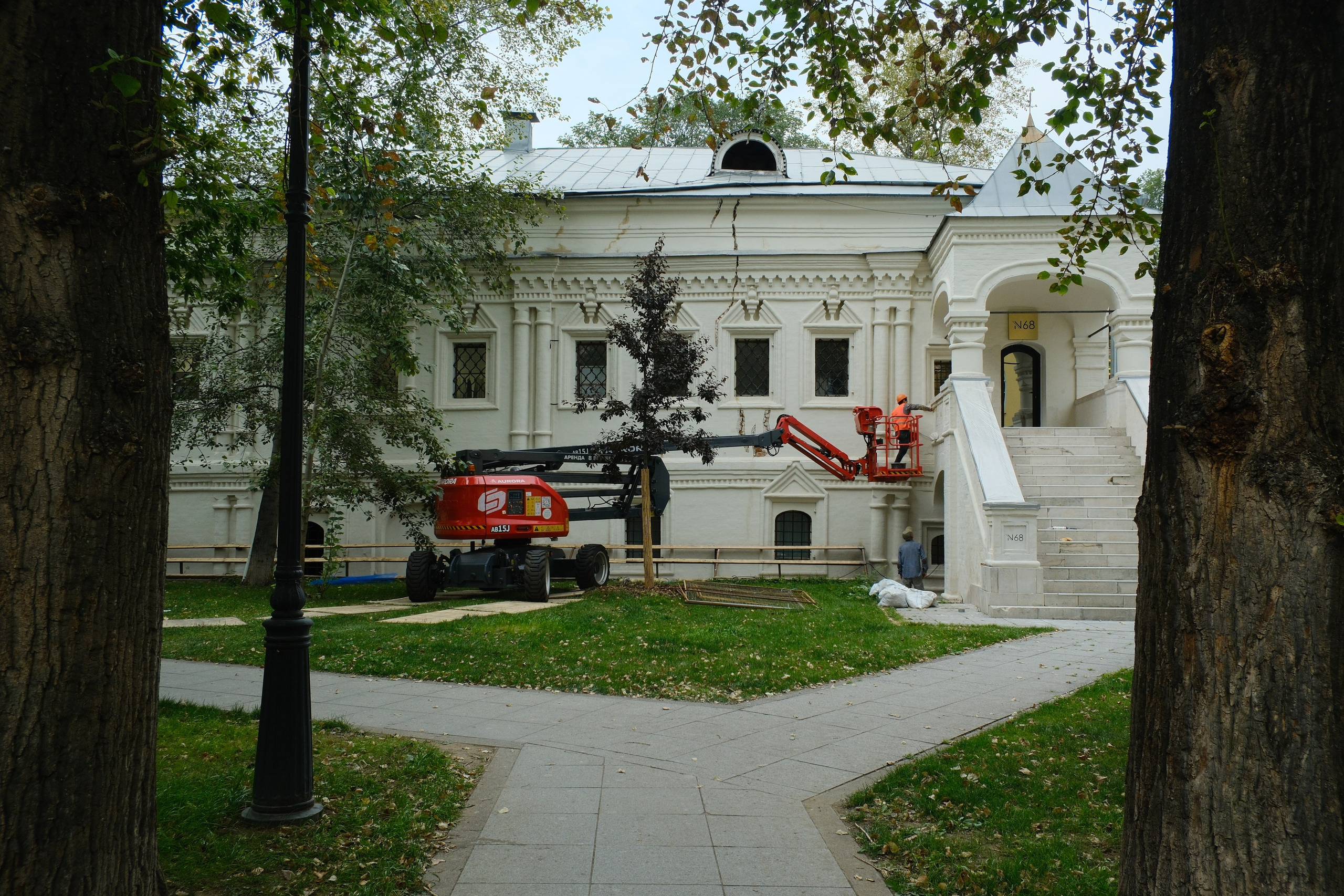 Улица, люди, жизнь…