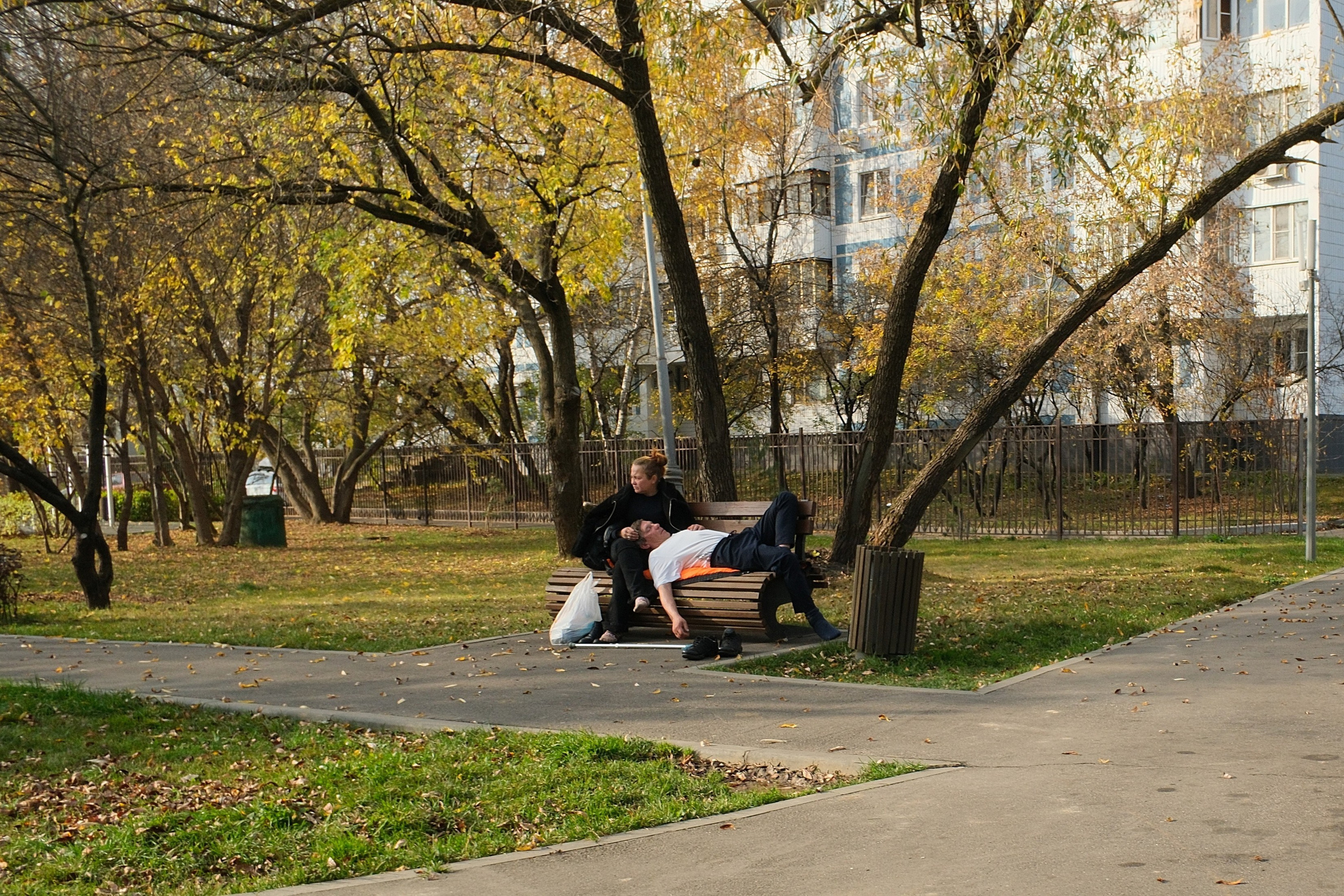 Улица, люди, жизнь…