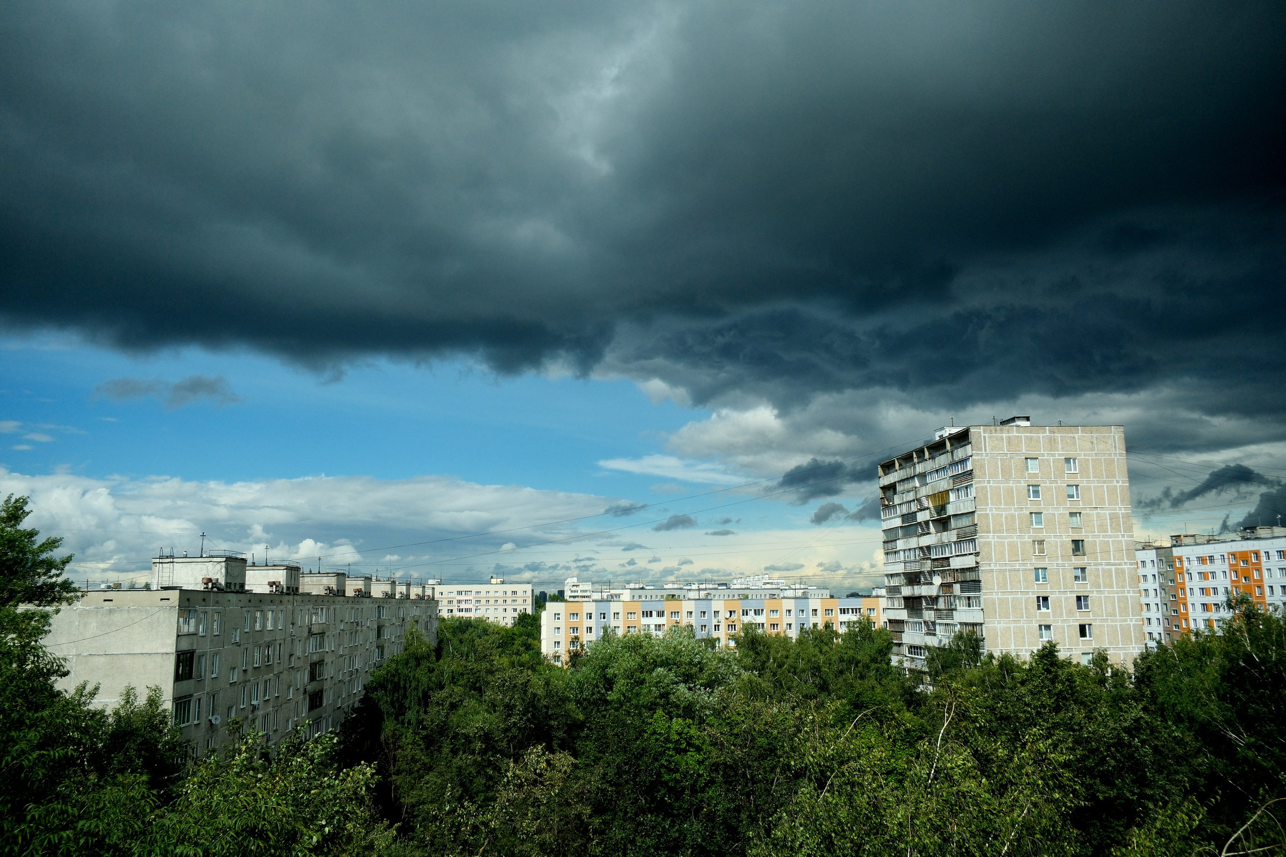 Улица, люди, жизнь…