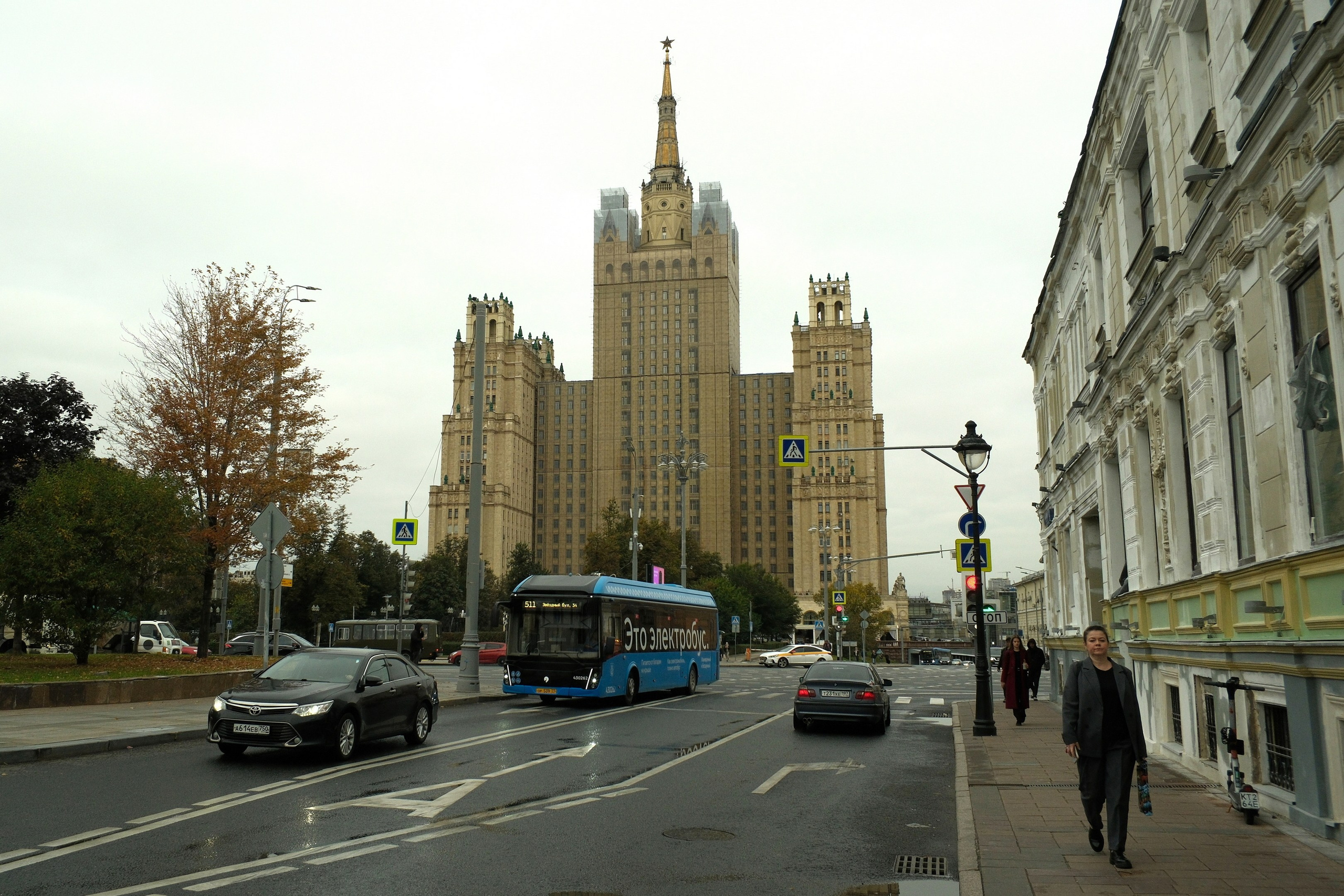 Улица, люди, жизнь…