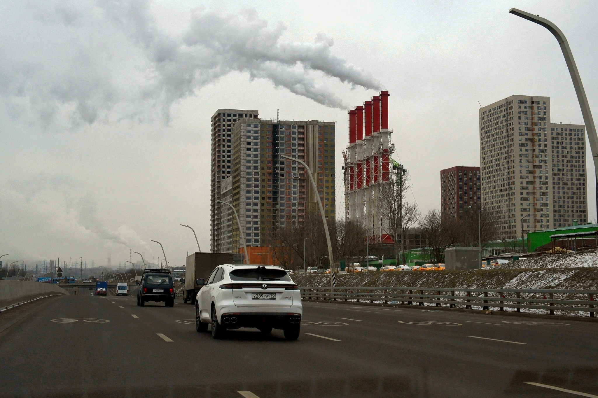 Улица, люди, жизнь…