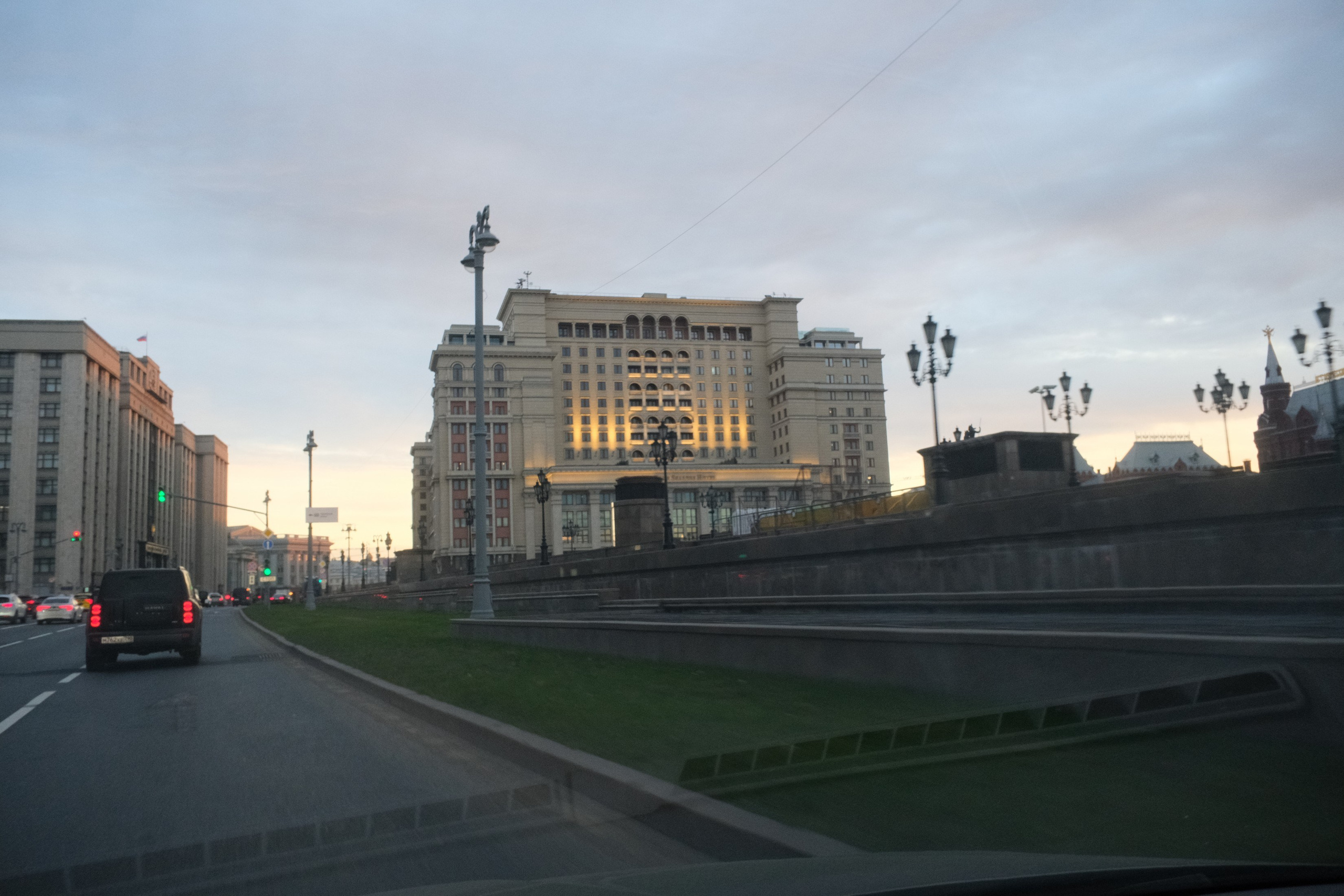 Улица, люди, жизнь…