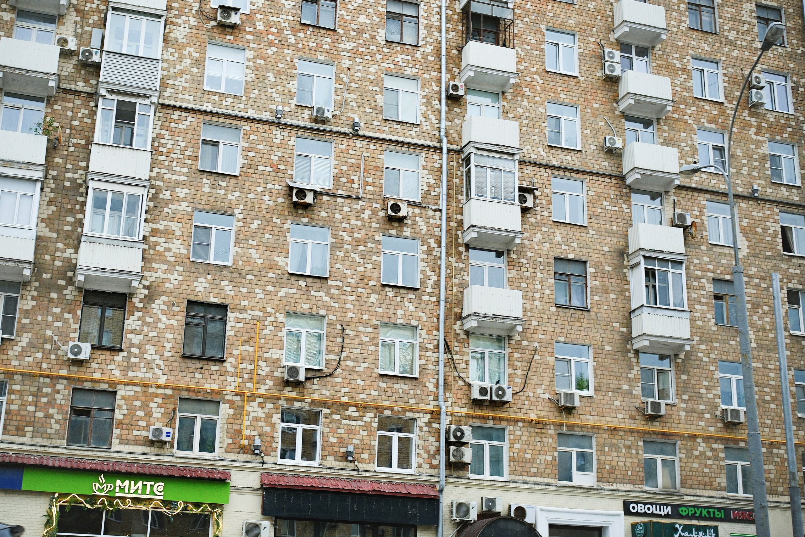 Улица, люди, жизнь…