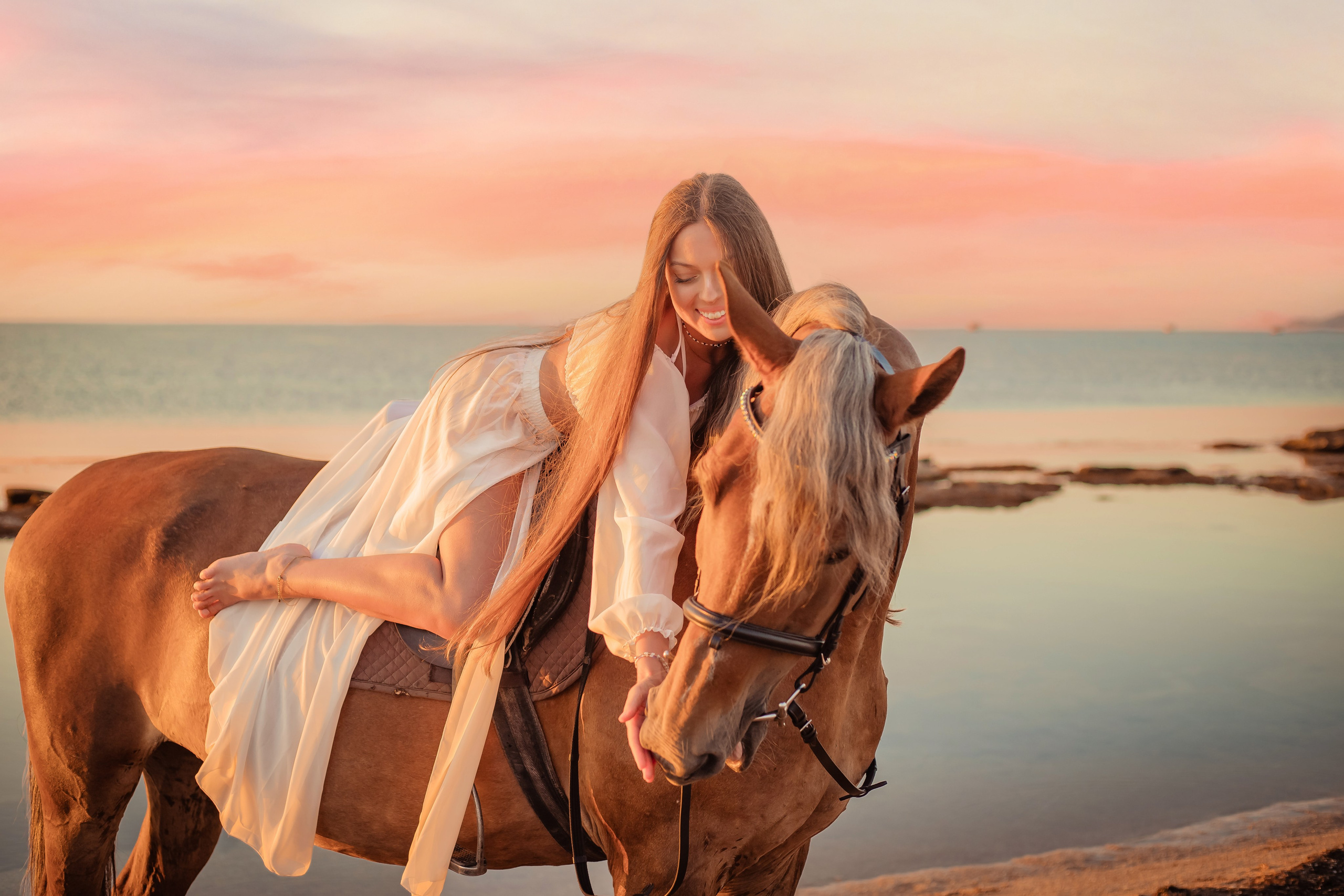 Фотосессия на море с лошадью. Фотограф в Феодосии Наталья Булгакова