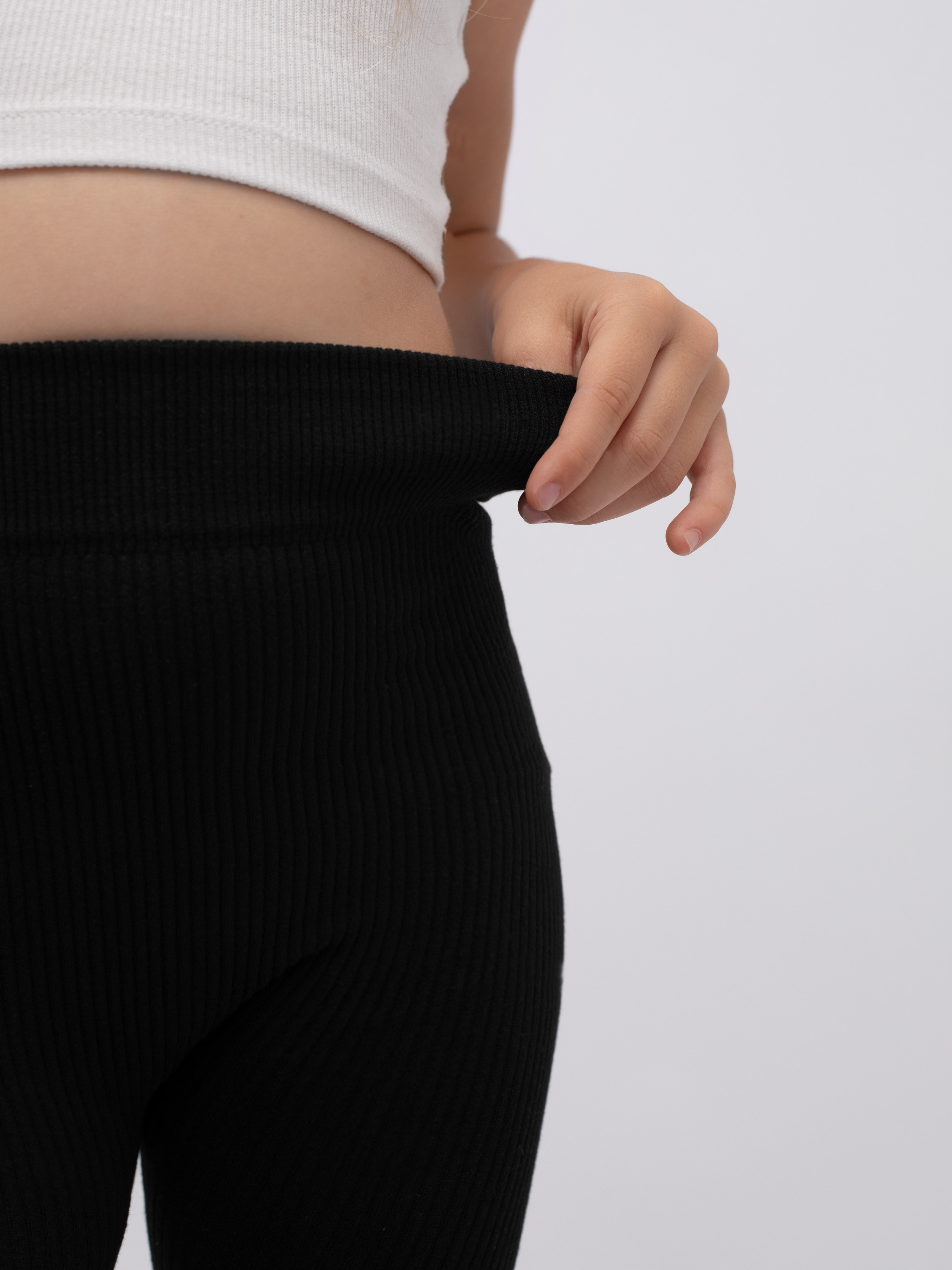 Детские лосины. Фотостудия предметной и модельной съёмки для маркетплейсов