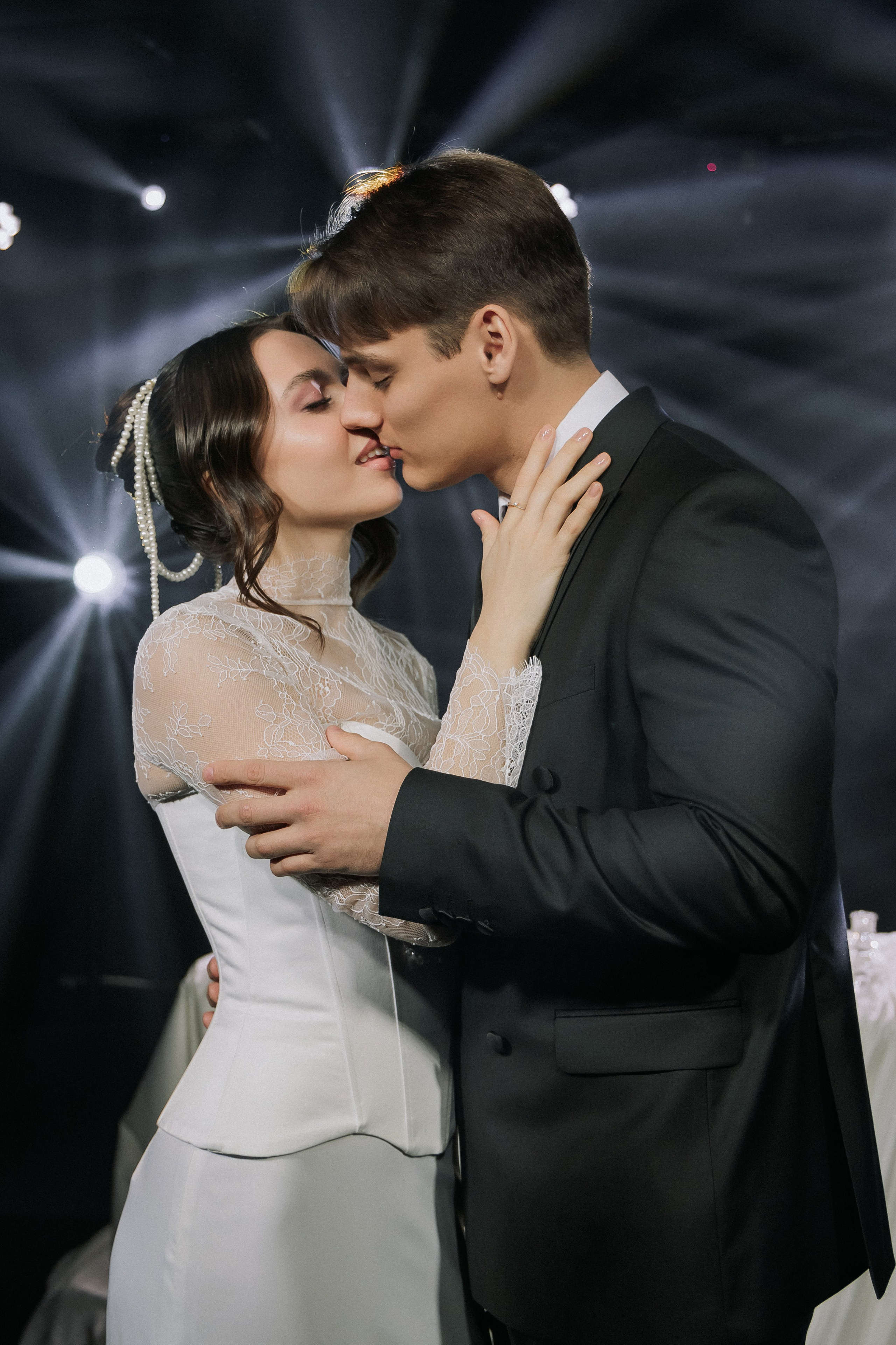 Мария & Александр. Любовь со светом. Свадебная фотография. Арина Рубах