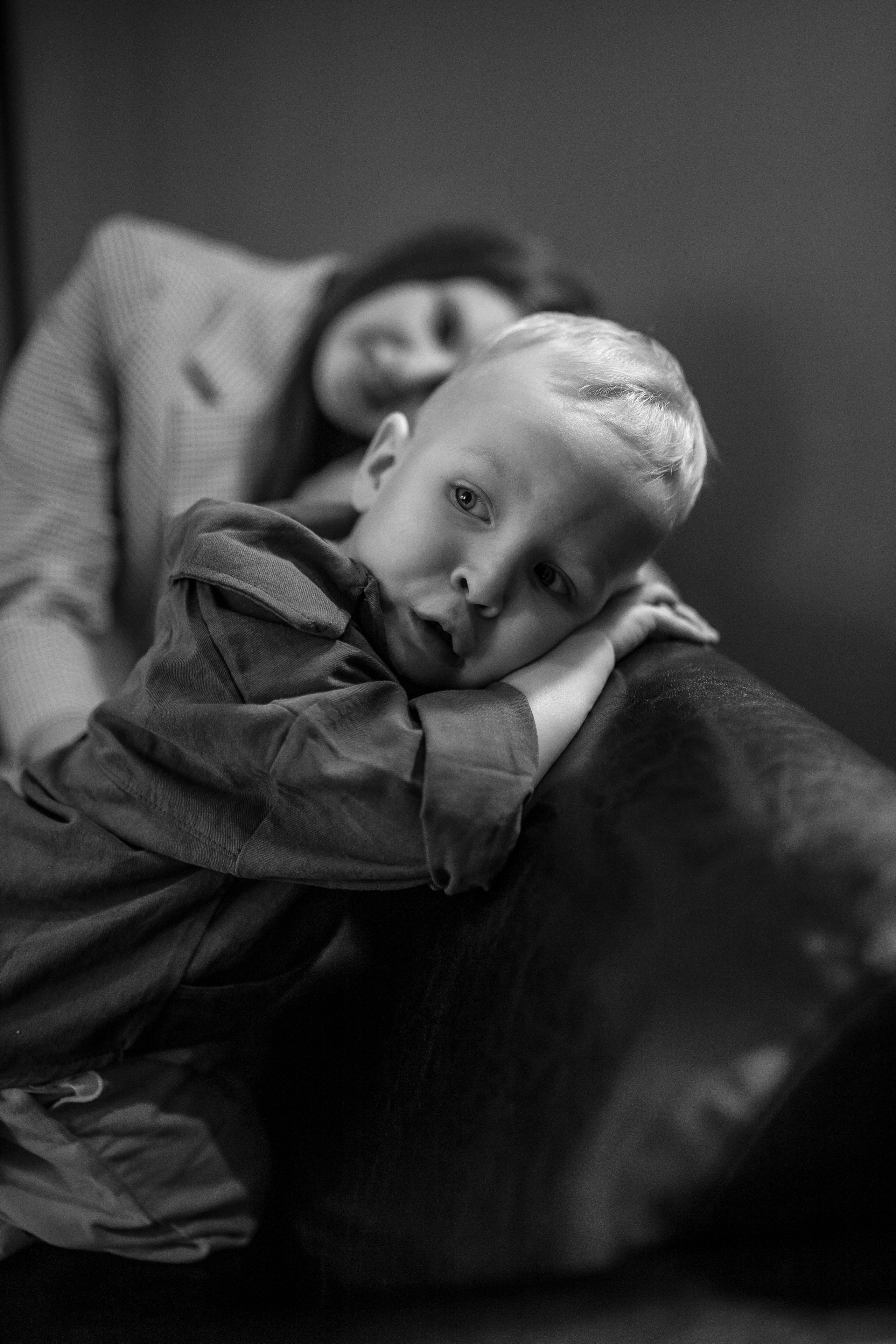 Ваня и мама. Семейный фотограф Губкин/Старый Оскол