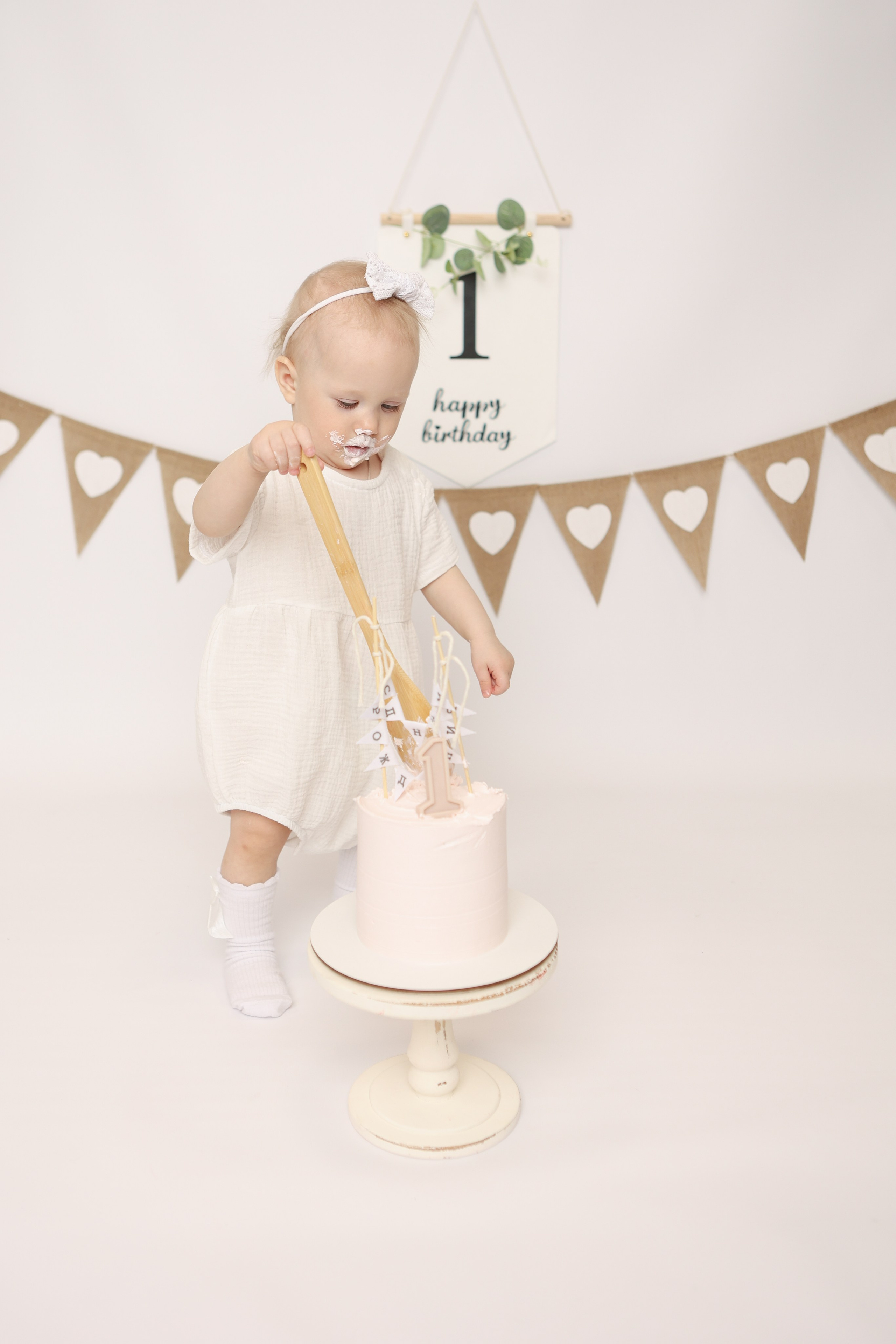 Крушение тортика. Фотограф новорожденных. Детский и семейный фотограф Марьяна Юдина