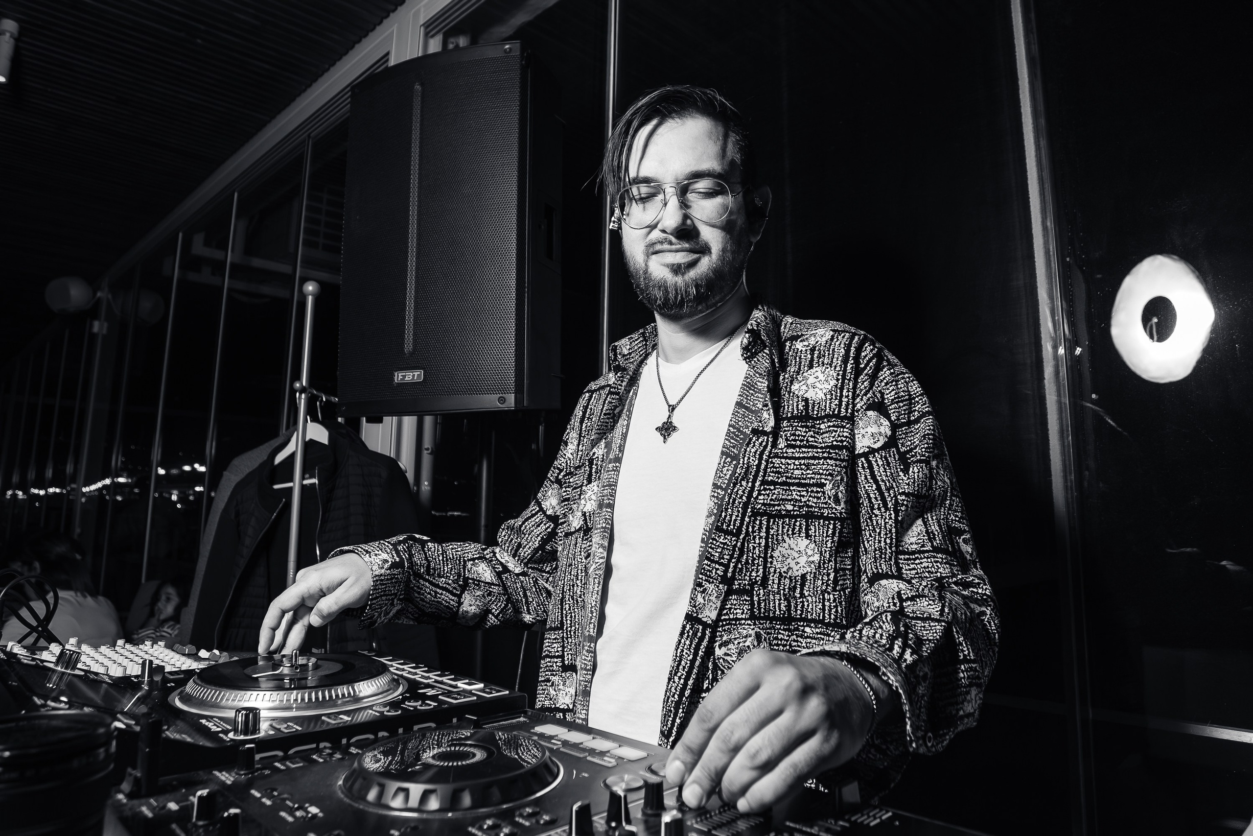 Гастроужин в греческом ресторане ЛИВАДИЯ_Ялта_27.09.2025. Аминов Руслан | Фотограф