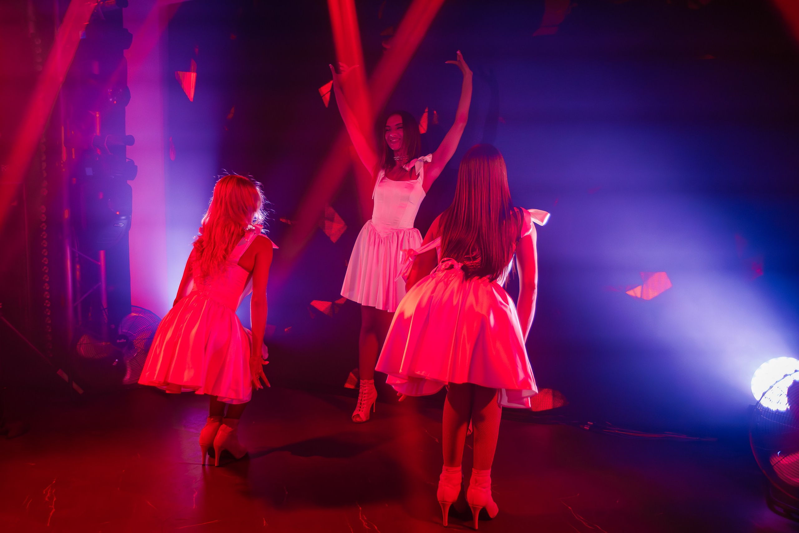 9 лет «Чайке на пляже» ОЛЬГА БУЗОВА_Ялта_9.08.2025 г. Аминов Руслан | Фотограф