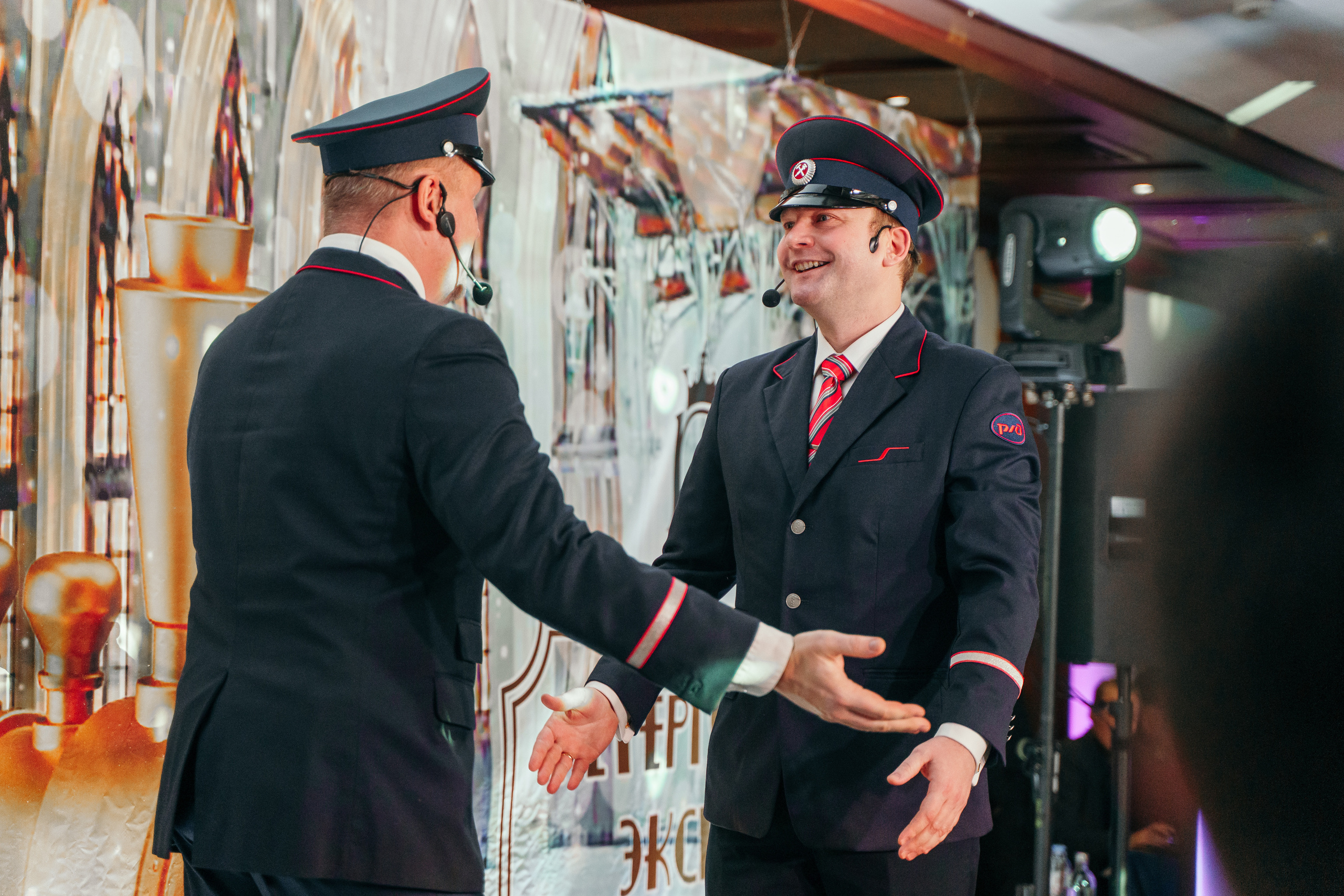 Фотосъемка корпоративов. Свадебный фотограф в Санкт-Петербурге Никита Селиверстов