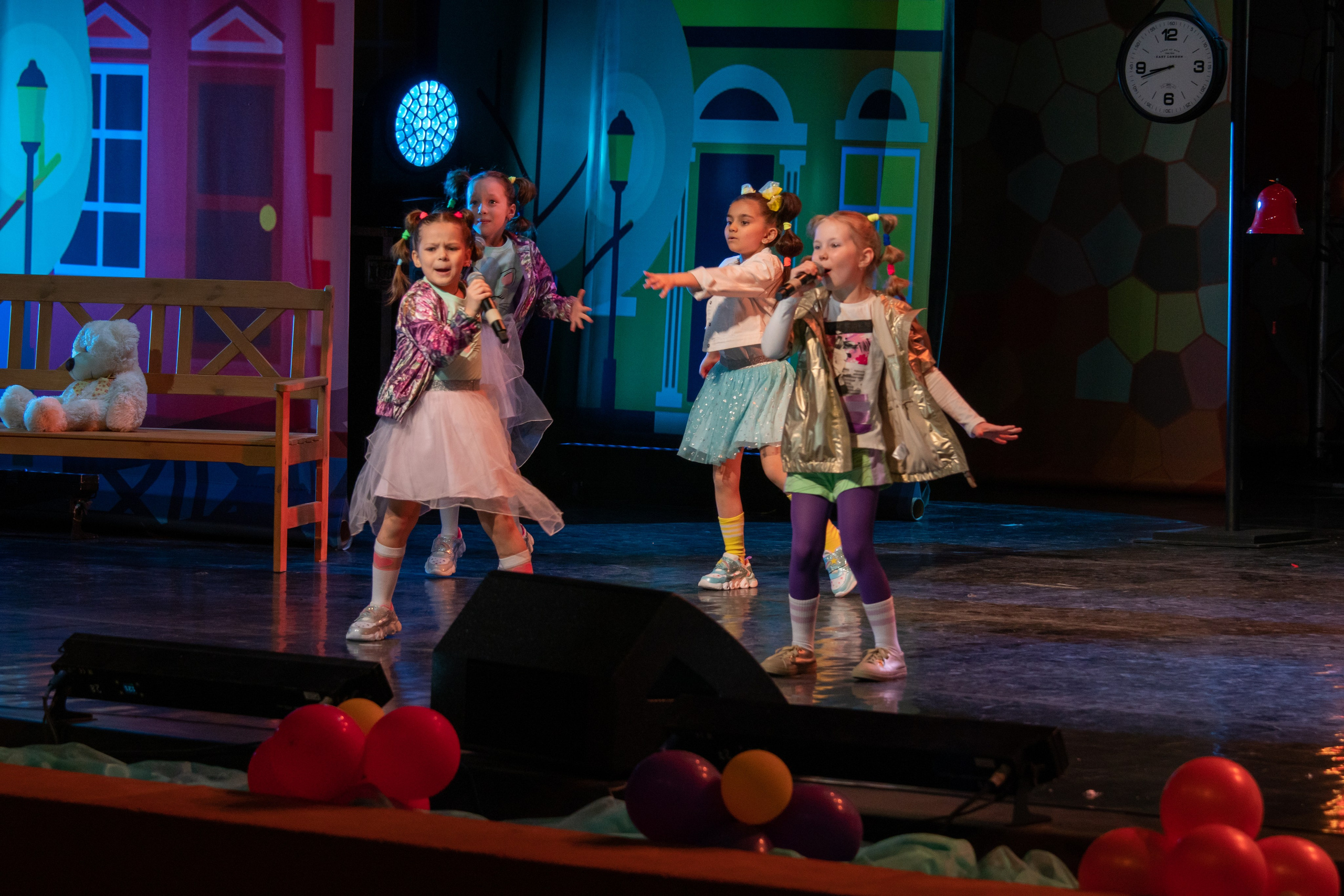 Съёмка концерта для Домисольки, большой концертный зал Космос. «Студия DRONAVT`s» — видеосъёмка и фотография г. Москва