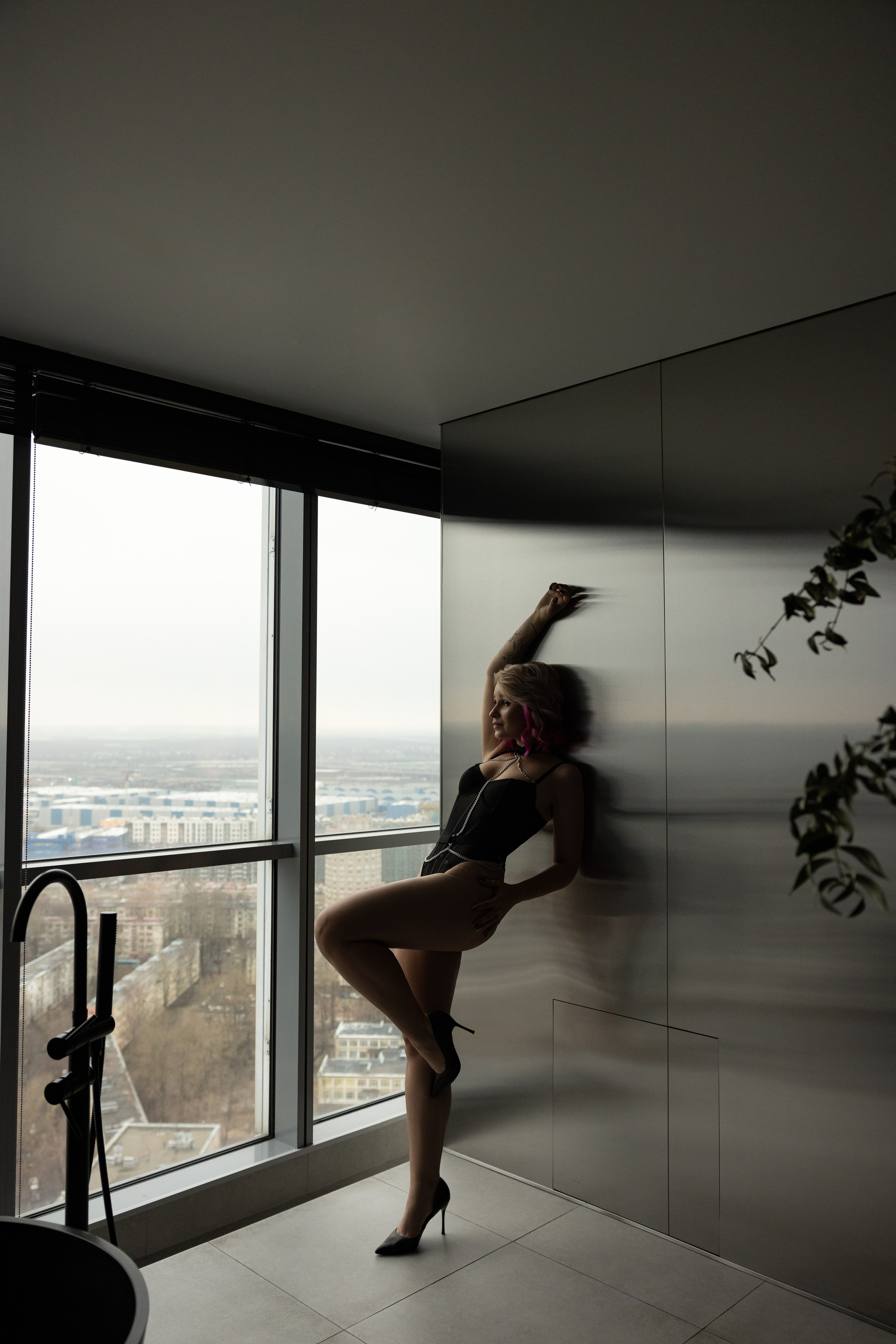 В БЕЛЬЕ. Фотограф Надежда Заломаева