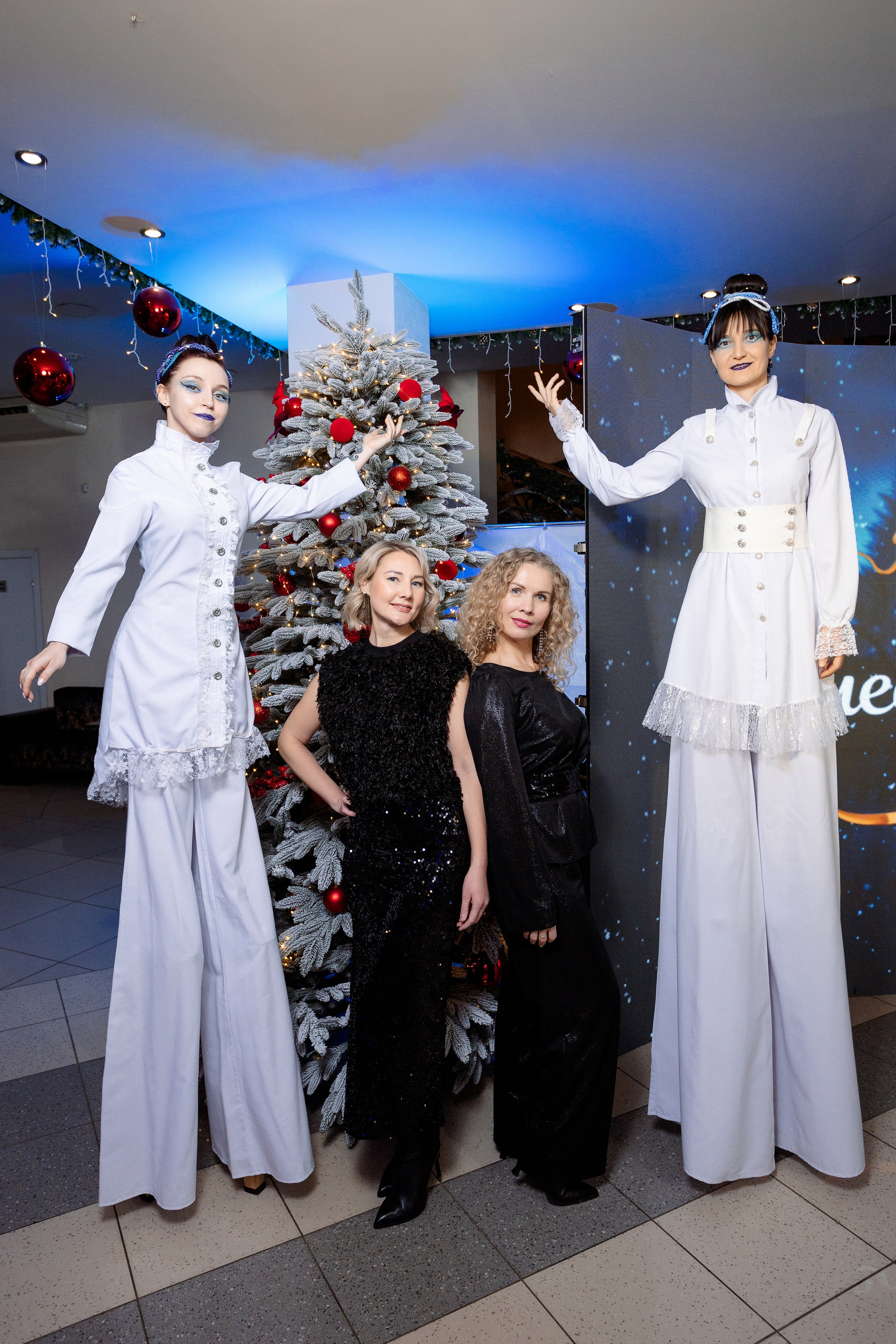 РЕПОРТАЖ: НОВЫЙ ГОД В ДК МЕТАЛЛУРГ. Профессиональный фотограф в Ижевске Леша Петров