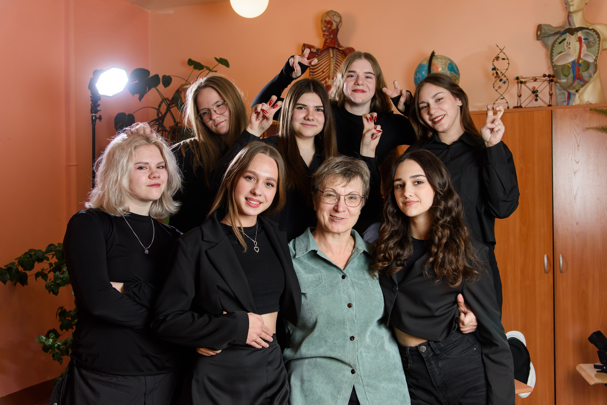 Фотосъемка на альбомы 9-11 классы. Выпускные альбомы Искитим Бердск Новосибирск