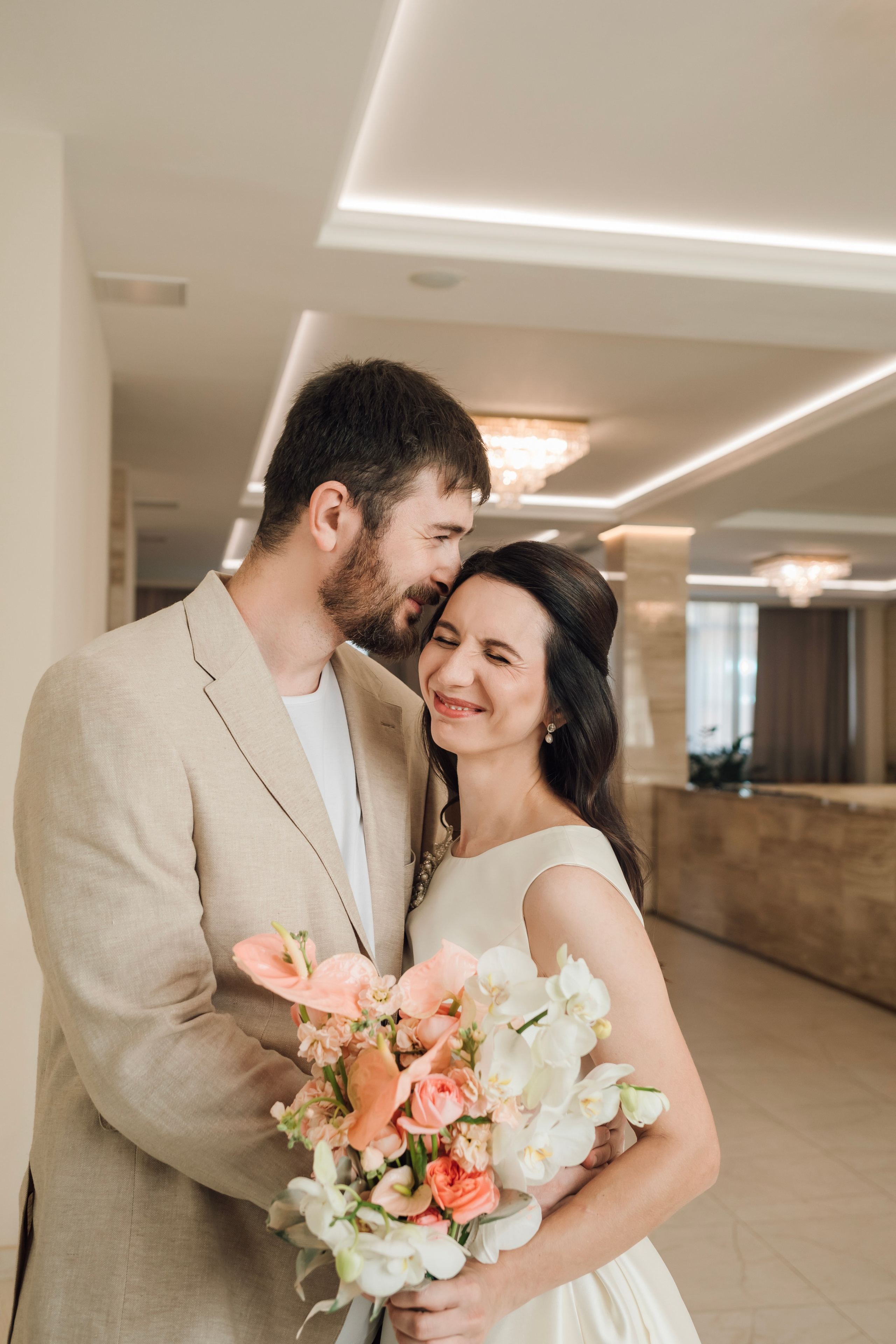 Таня и Миша. Свадьба в лофте. Свадебный и семейный фотограф в Москве Евгения Лисина