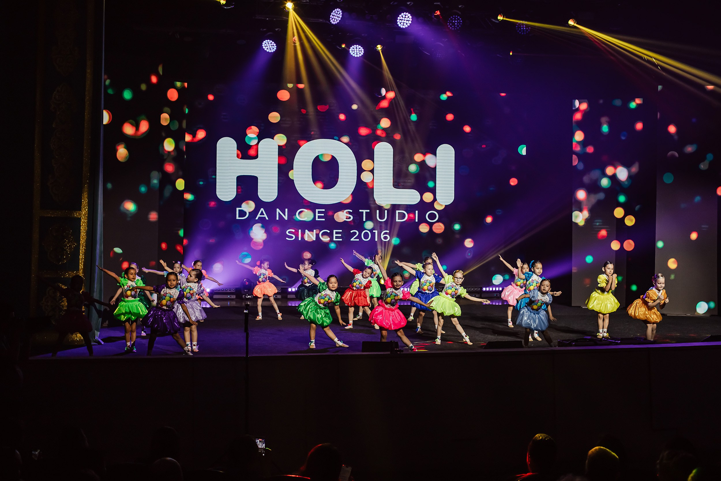 10 лет Holi Fance Studio | Part 1. Кипятком Павлодар
