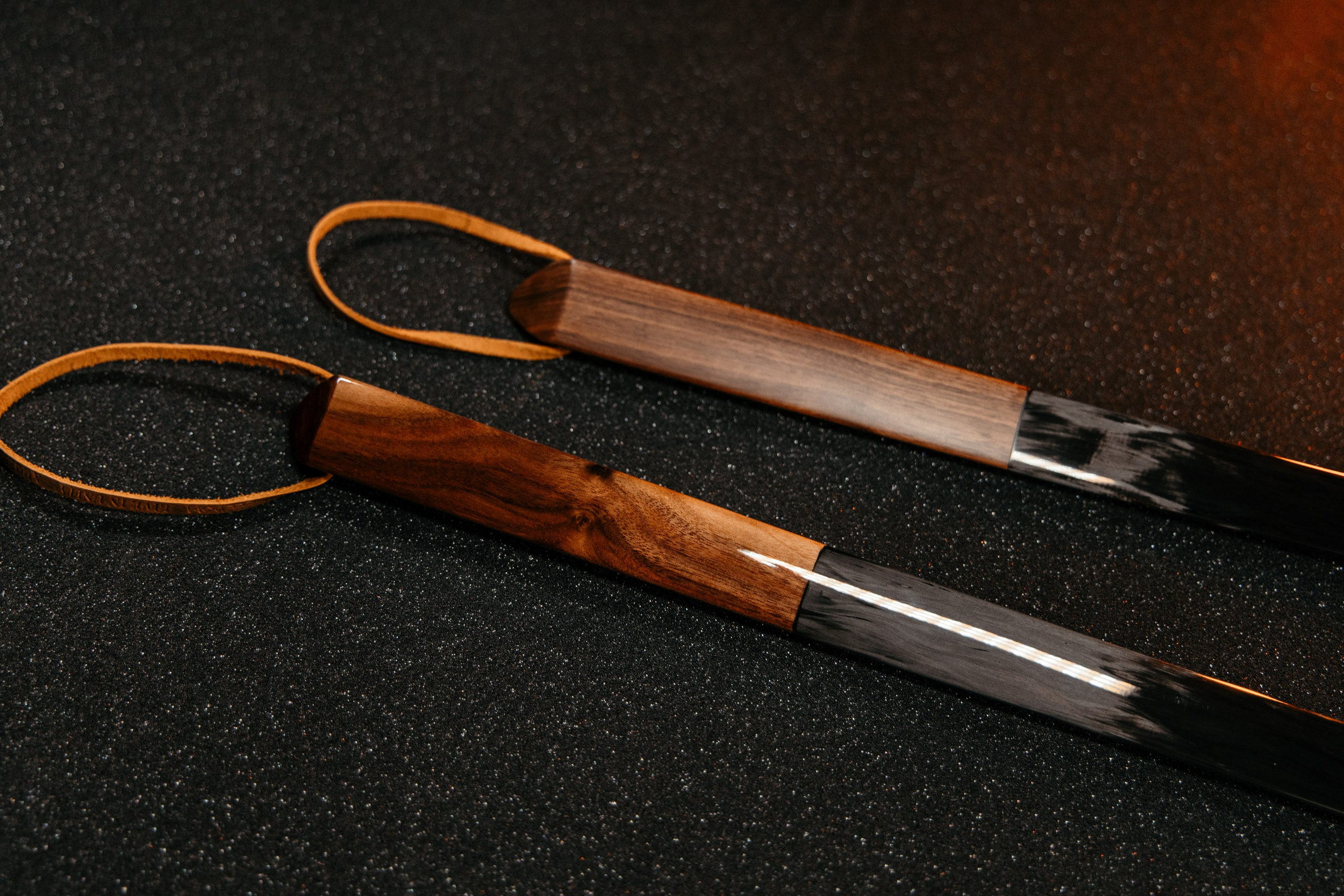 Ложки для обуви из карбона. DeLorein