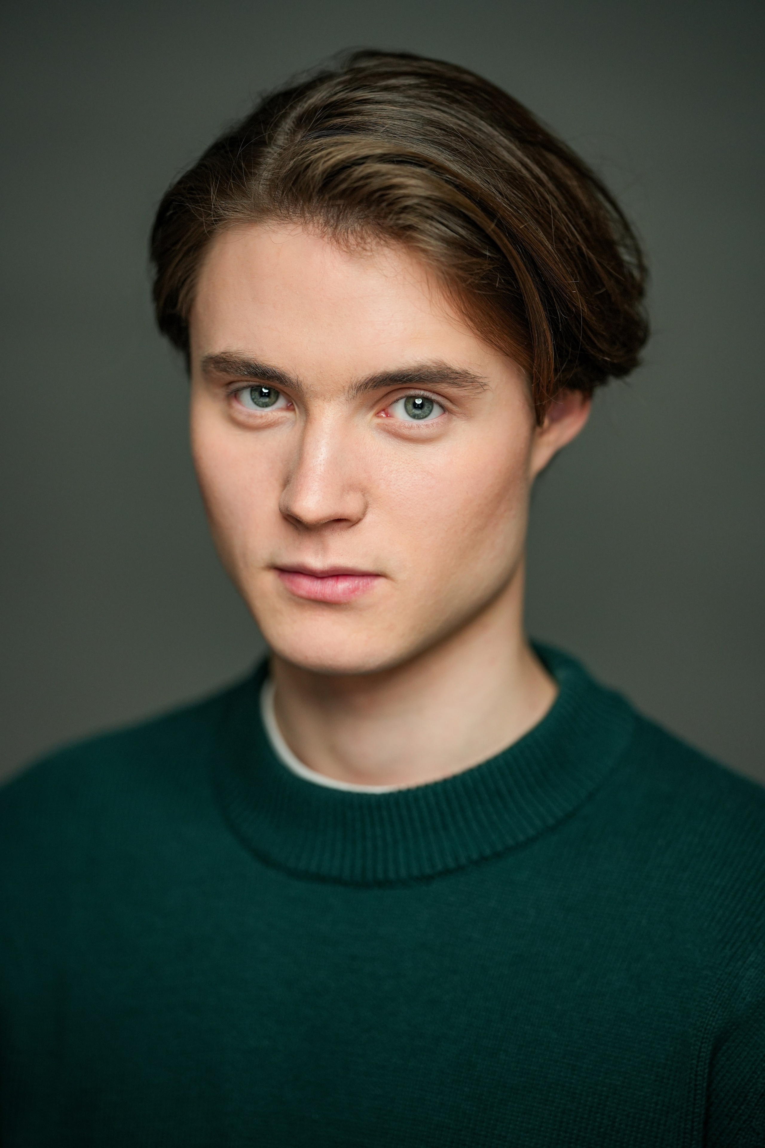 Актер Артем Литвинов. Портретная съемка в Москве, студийный фотограф Игорь Фомин