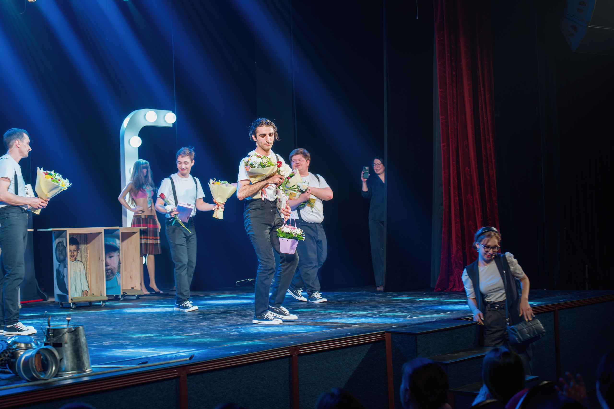 Театр Роста: Пацаны. Сайт фотографа Сергея Абрамова