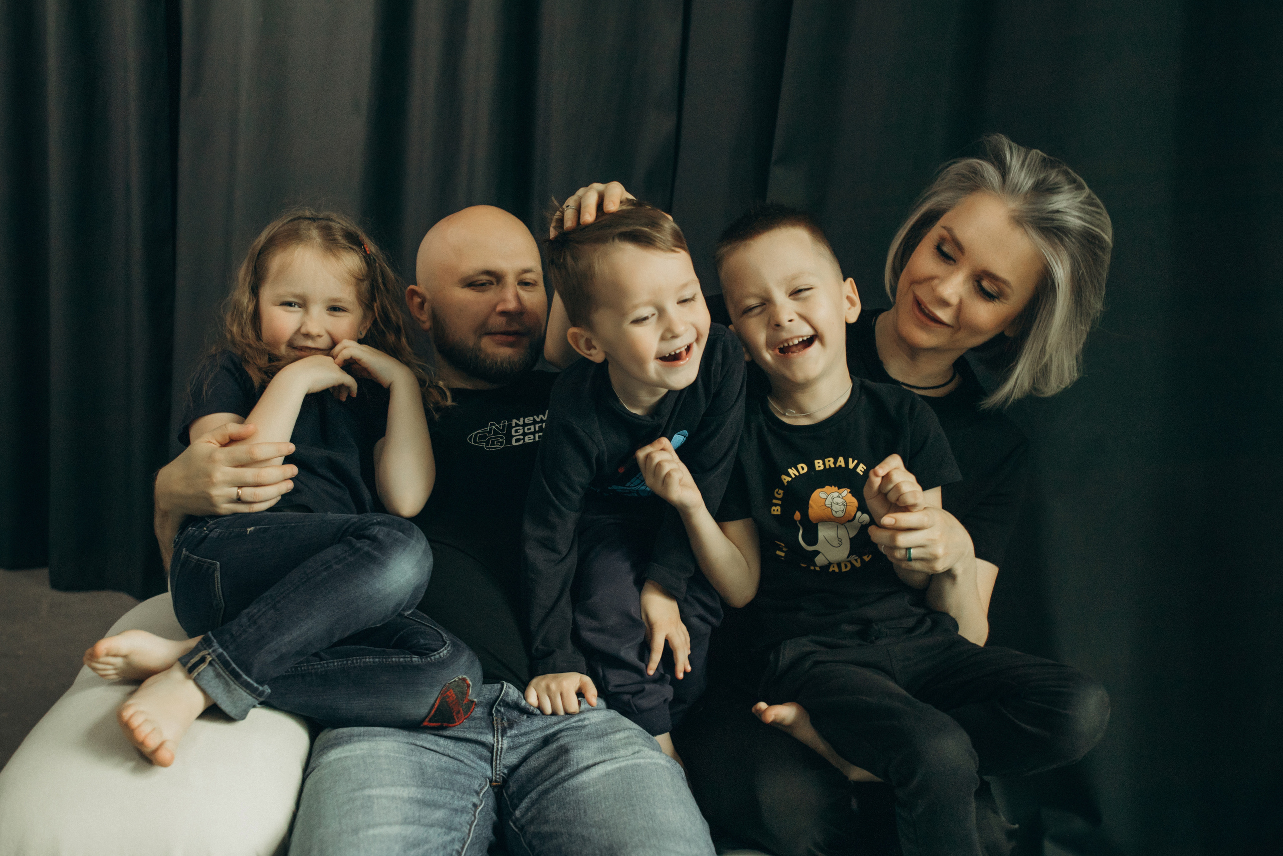 Саша, Дима, Николь, Лев и Богдан. Семейный фотограф и детский фотограф в Волгограде Алеся Бутакова — дет