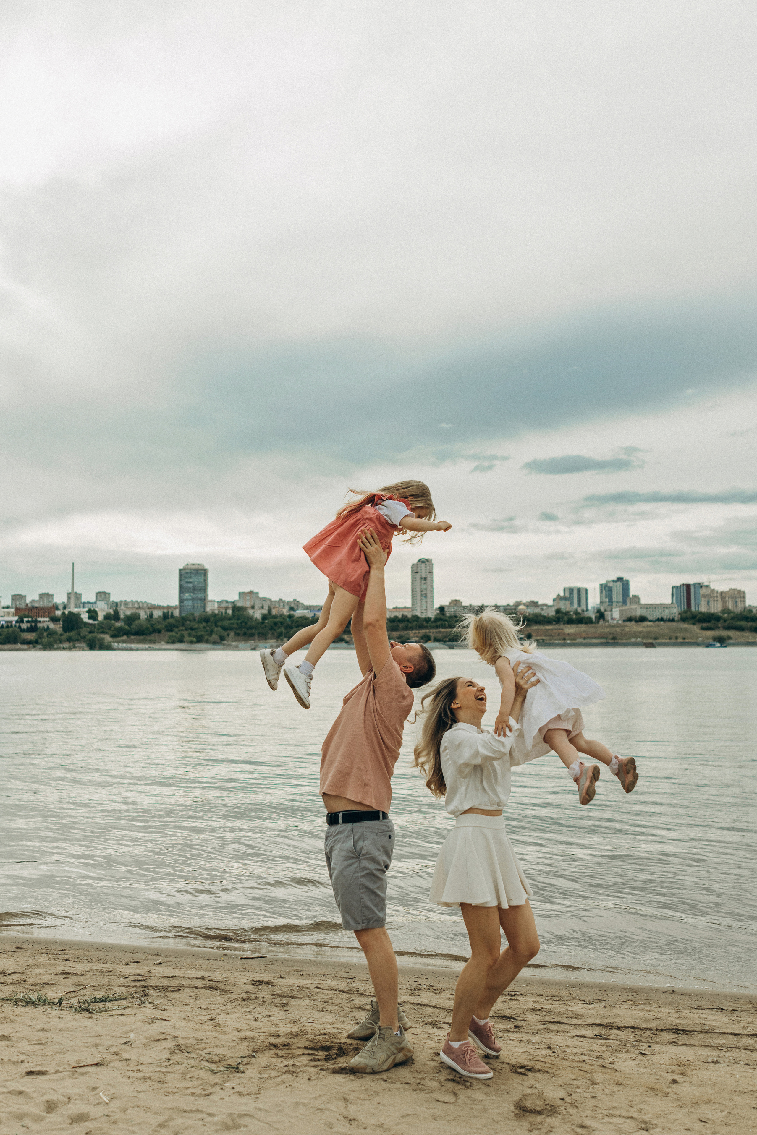 Маша, Женя, Ксюша и Аня. Семейный фотограф и детский фотограф в Волгограде Алеся Бутакова — дет