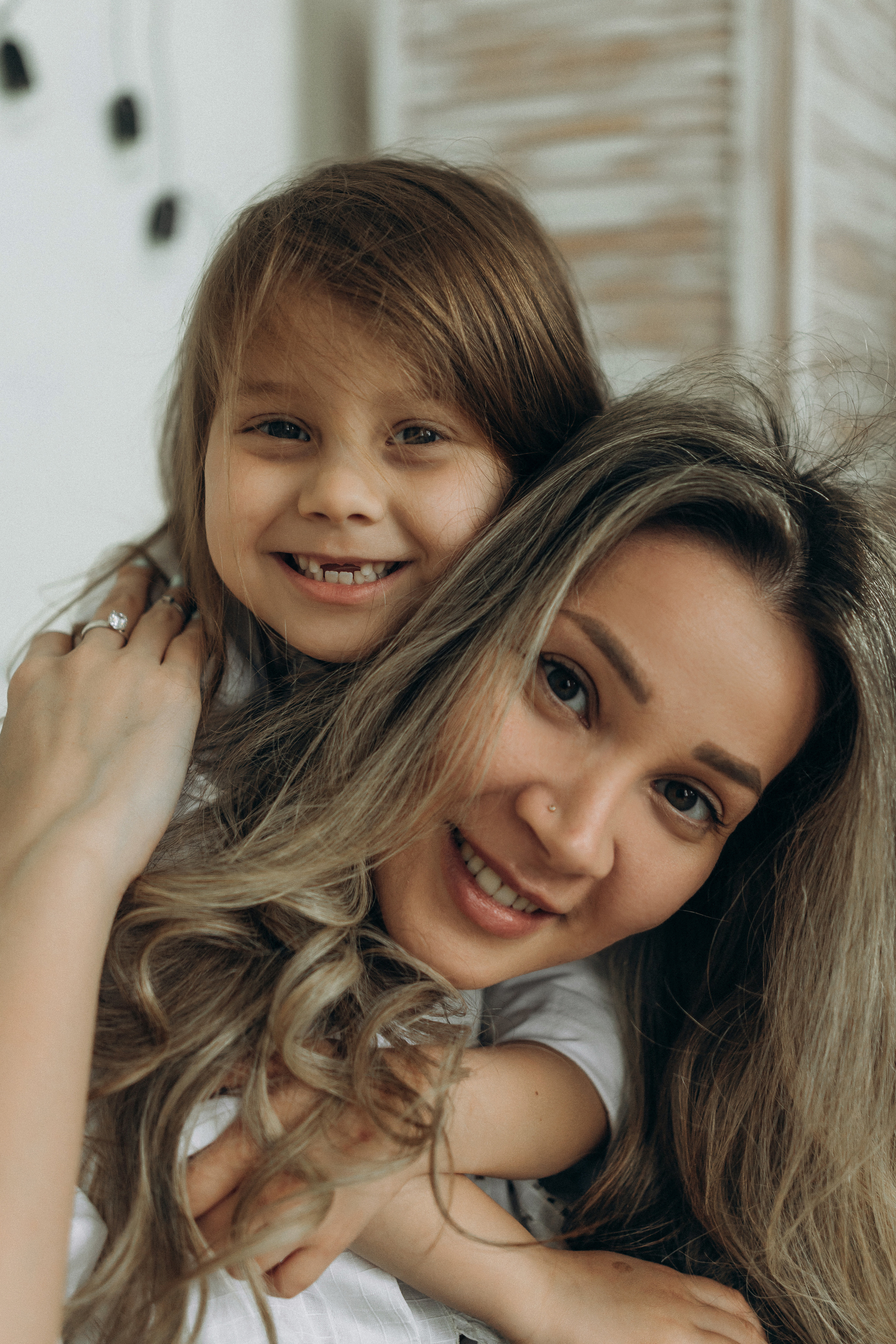 Яна и Злата. Семейный фотограф и детский фотограф в Волгограде Алеся Бутакова — дет