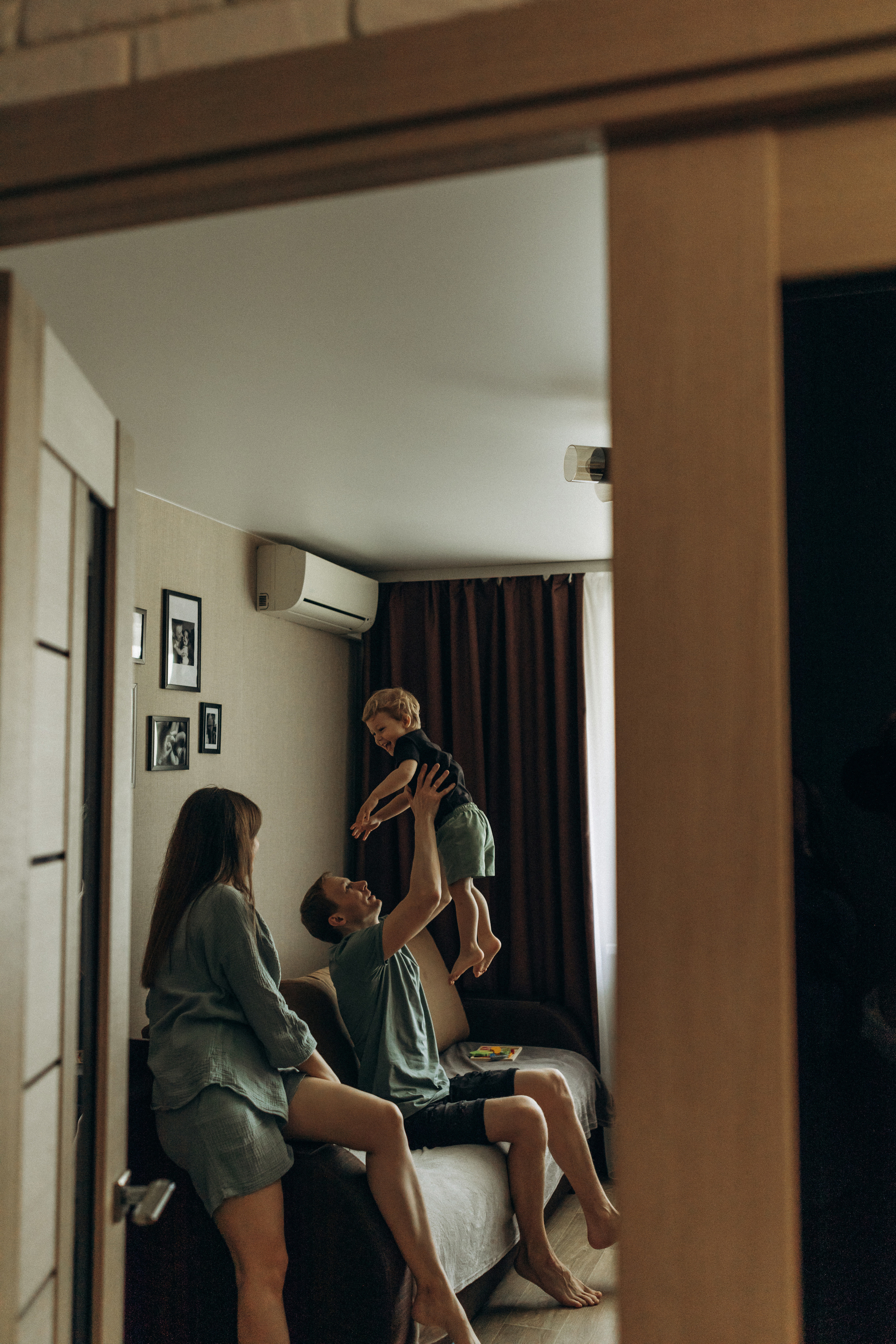 Аня, Сергей и Тёма. Семейный фотограф и детский фотограф в Волгограде Алеся Бутакова — дет