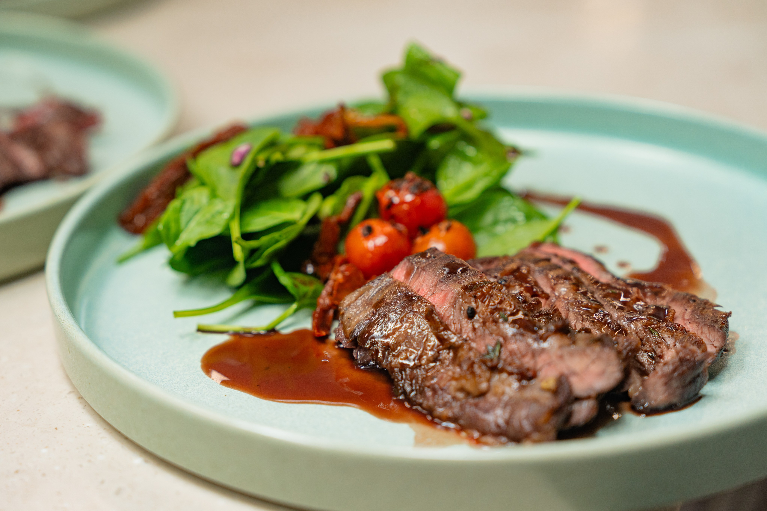 NOVIKOV SCHOOL — Умами зал. Фотограф Никита Комаров