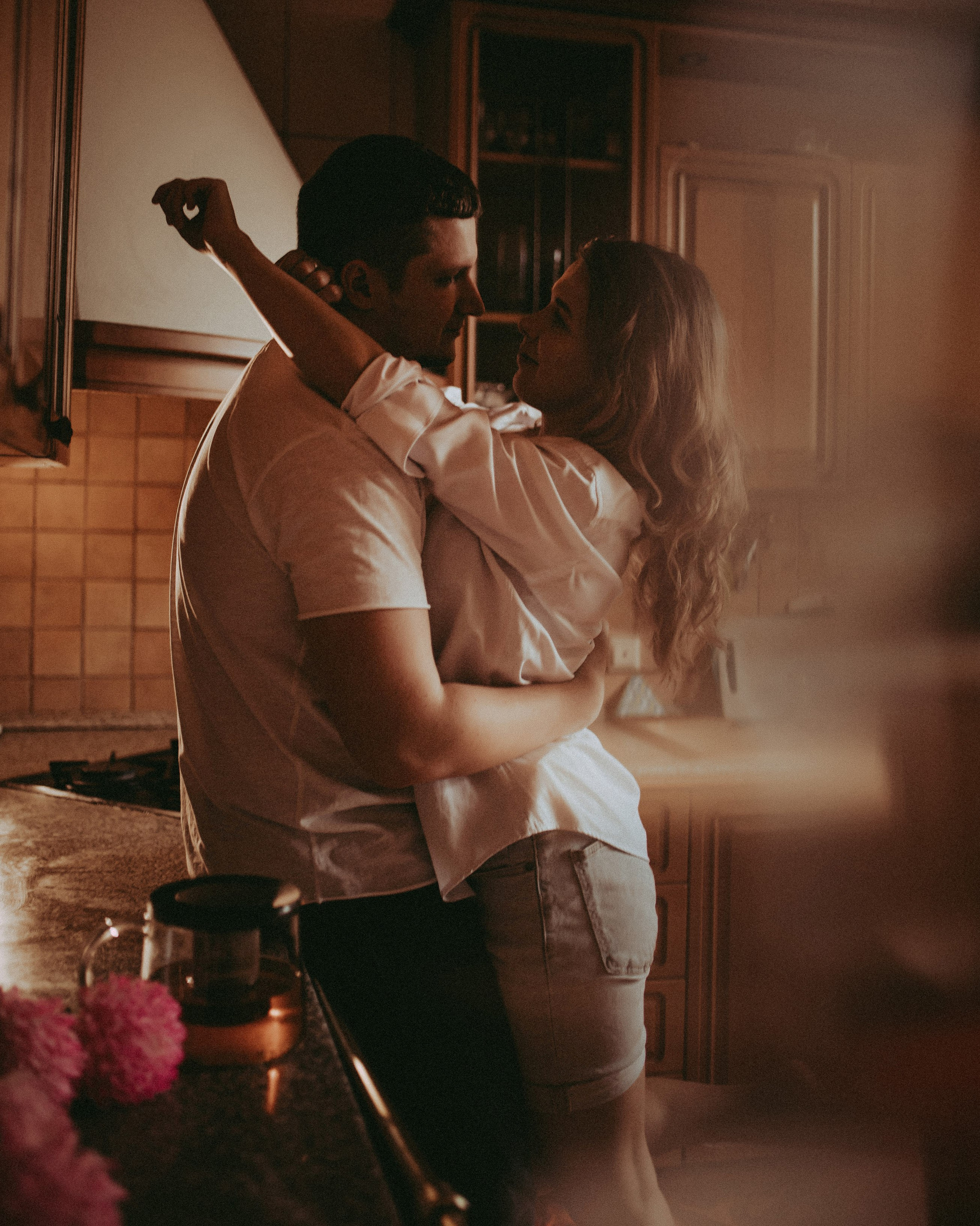 Фотосессия Лавстори дома в Москве