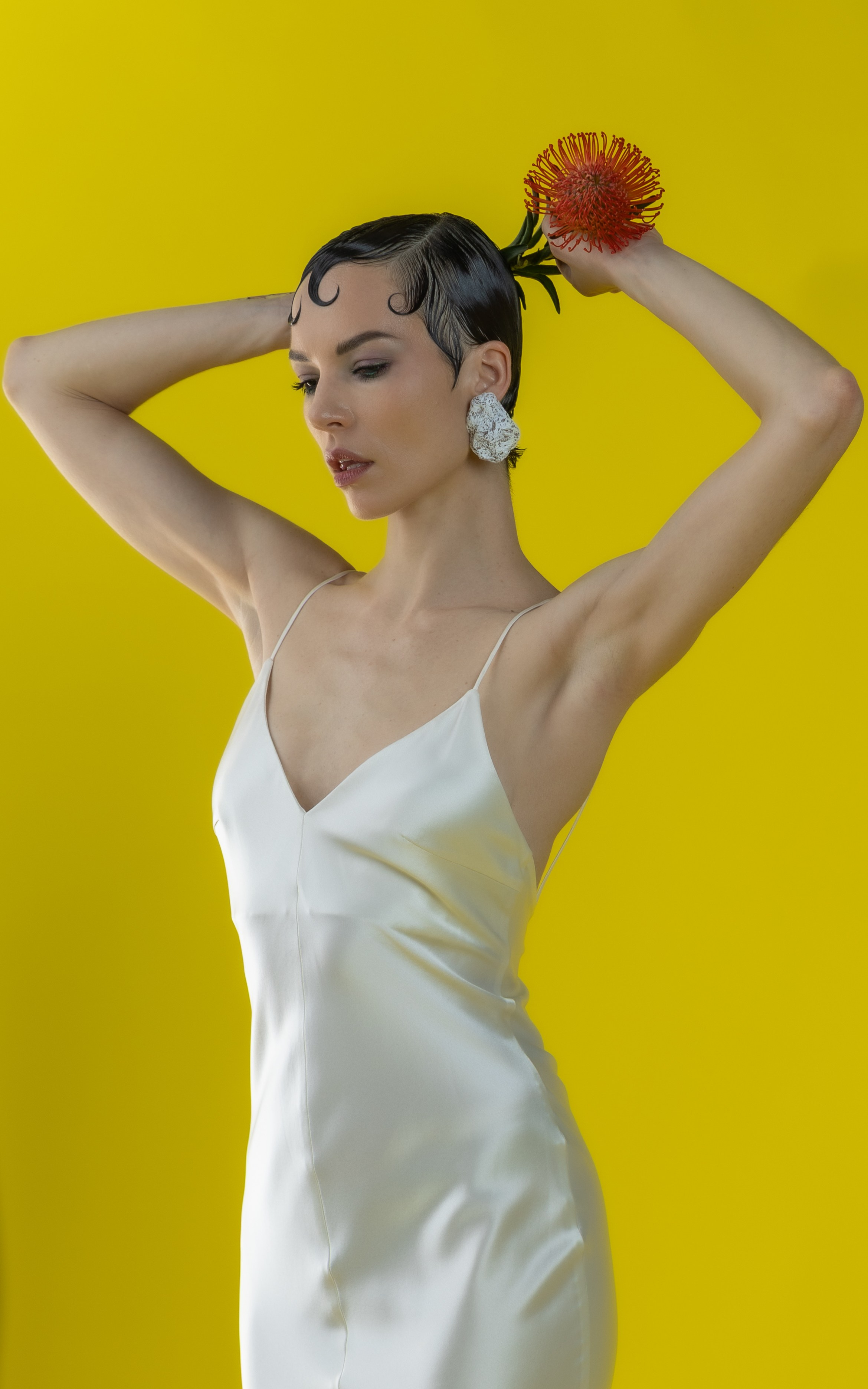 Позинг в действии. Студия фото, видеографии и мультимедийного дизайна в Москве Multi Frame Studio