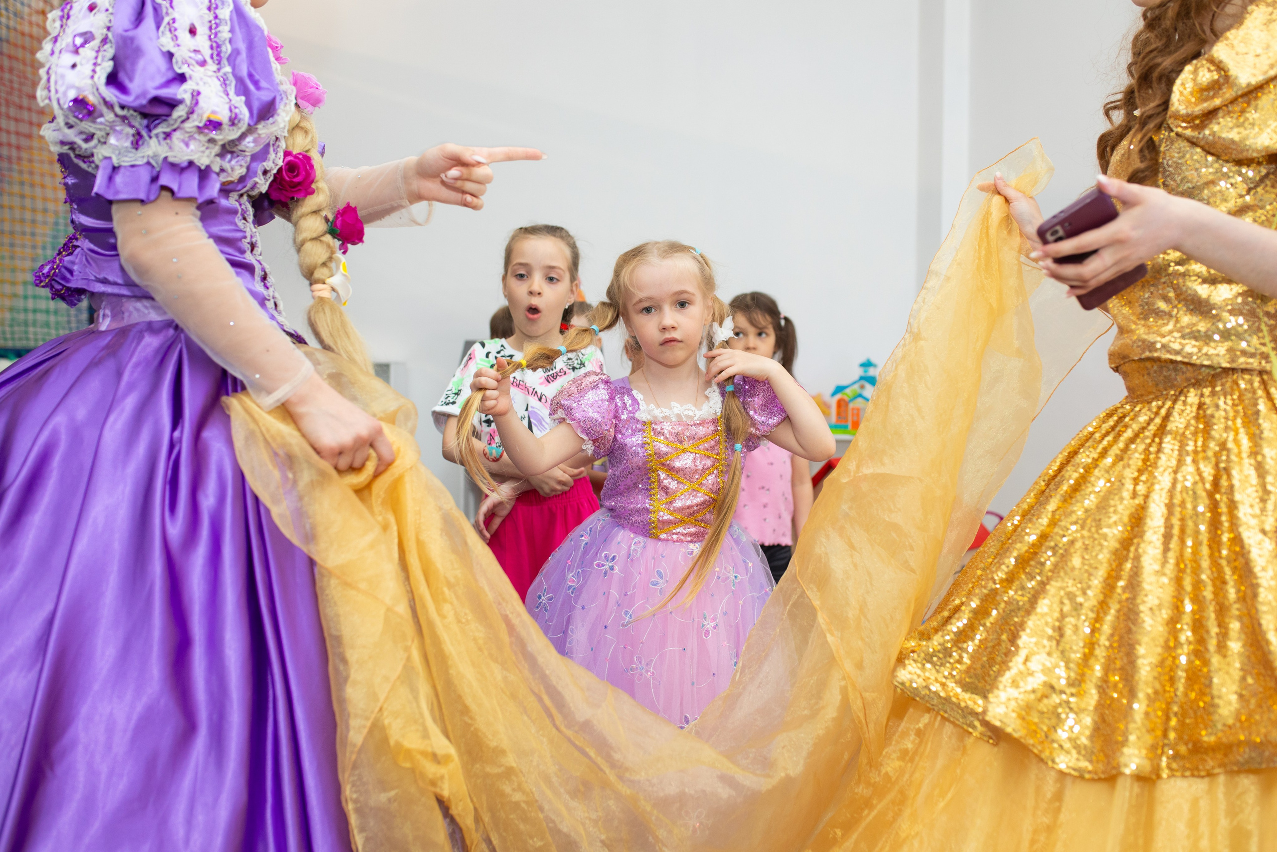 Улыбника -Василисе 6 лет!. Фотограф в Новосибирске Ася Зверева