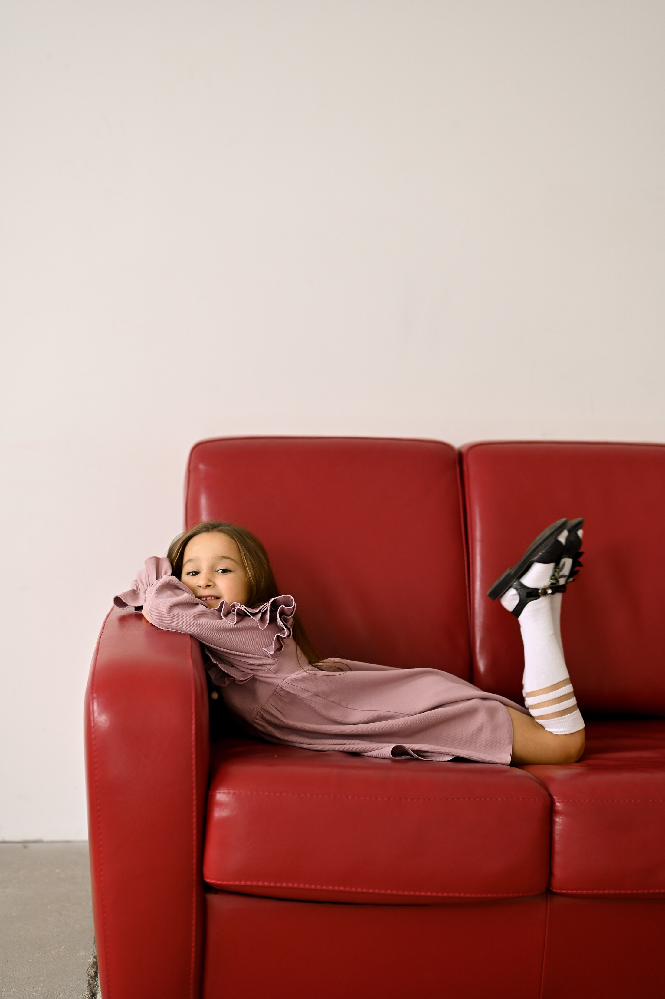 Фотосессия мамы и дочки в студии 13point. Semerlina.ru