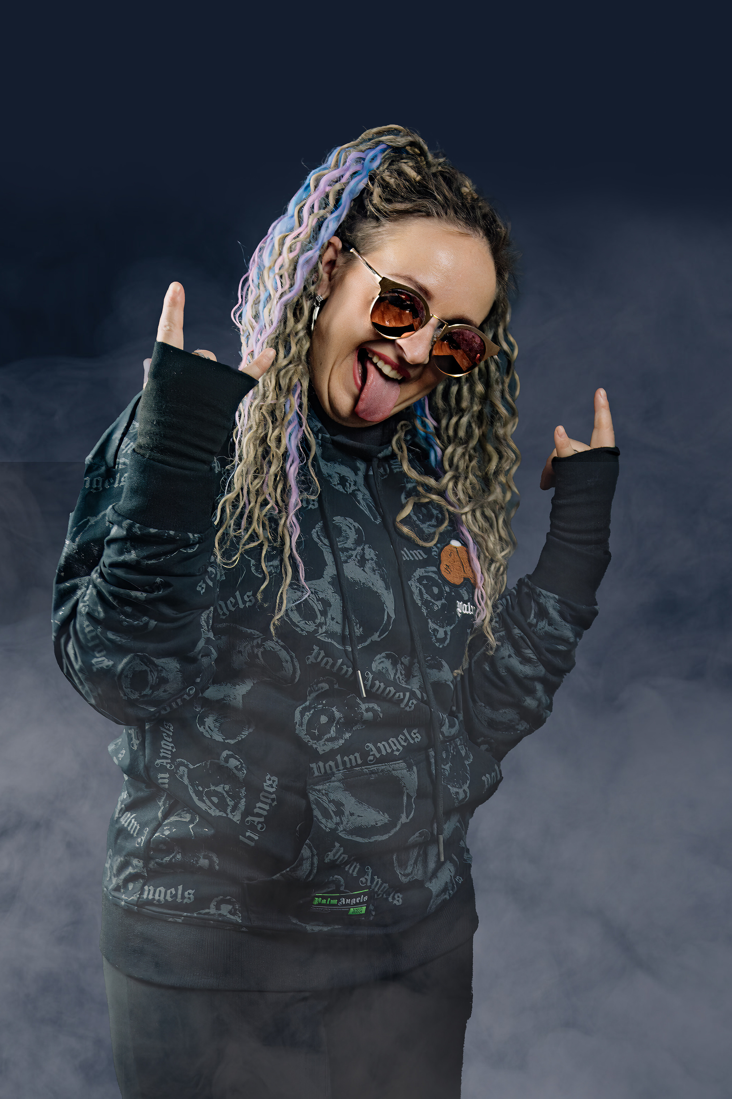 Фотосессия в темных тонах. Фотограф широкого профиля Чита-Цасучей