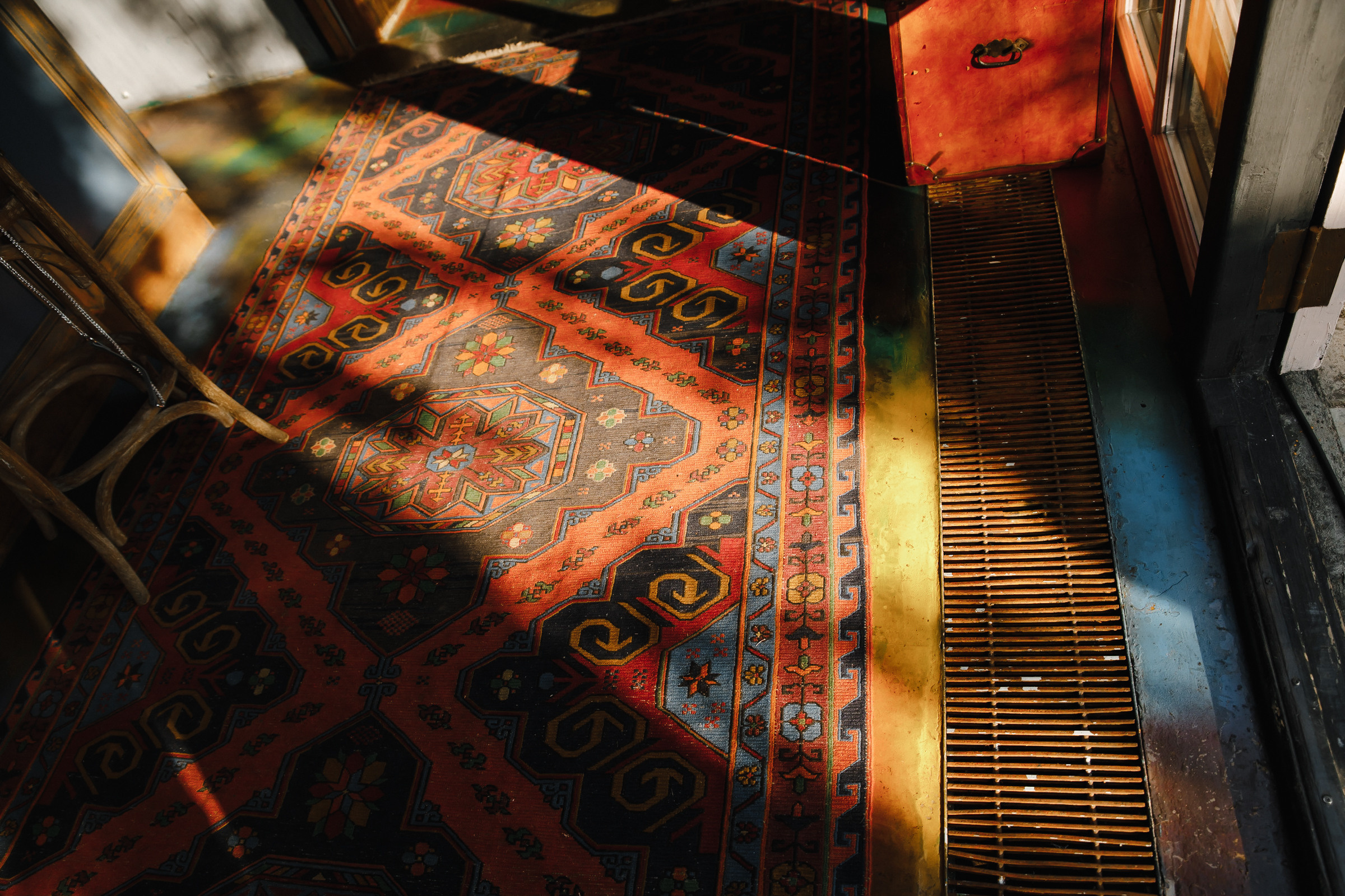 Котики vs серотонин. ROMA GORBATOVSKY