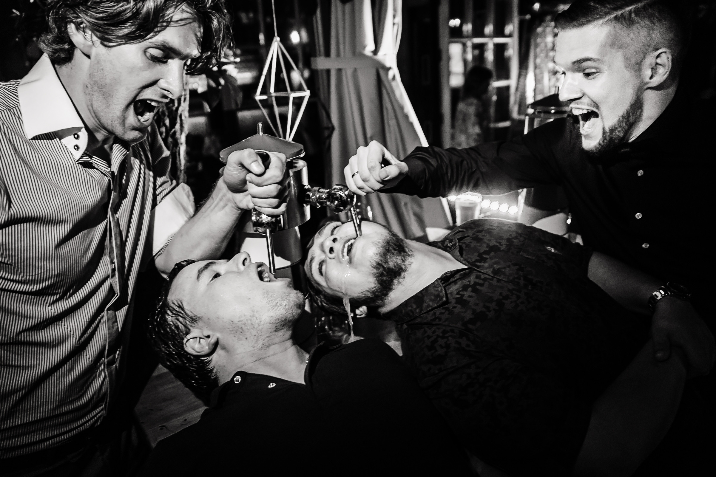 Котики vs серотонин. ROMA GORBATOVSKY