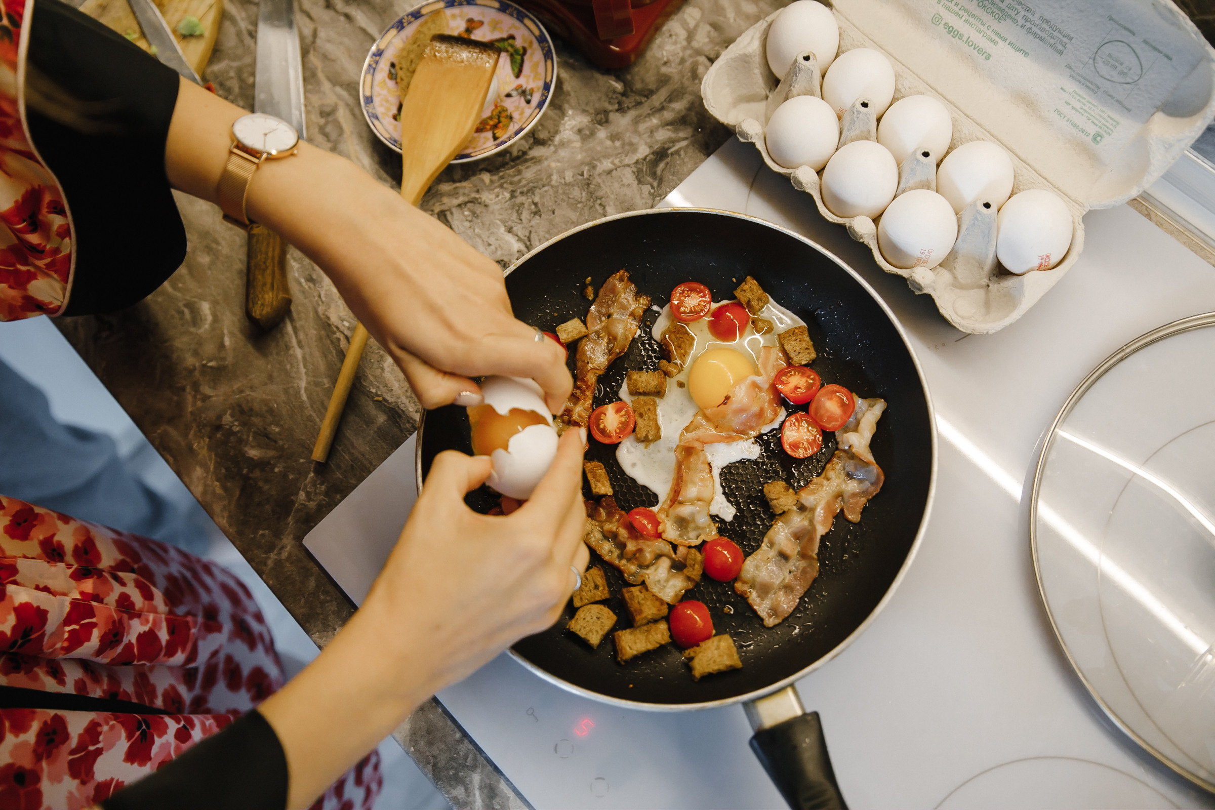 Котики vs серотонин. ROMA GORBATOVSKY