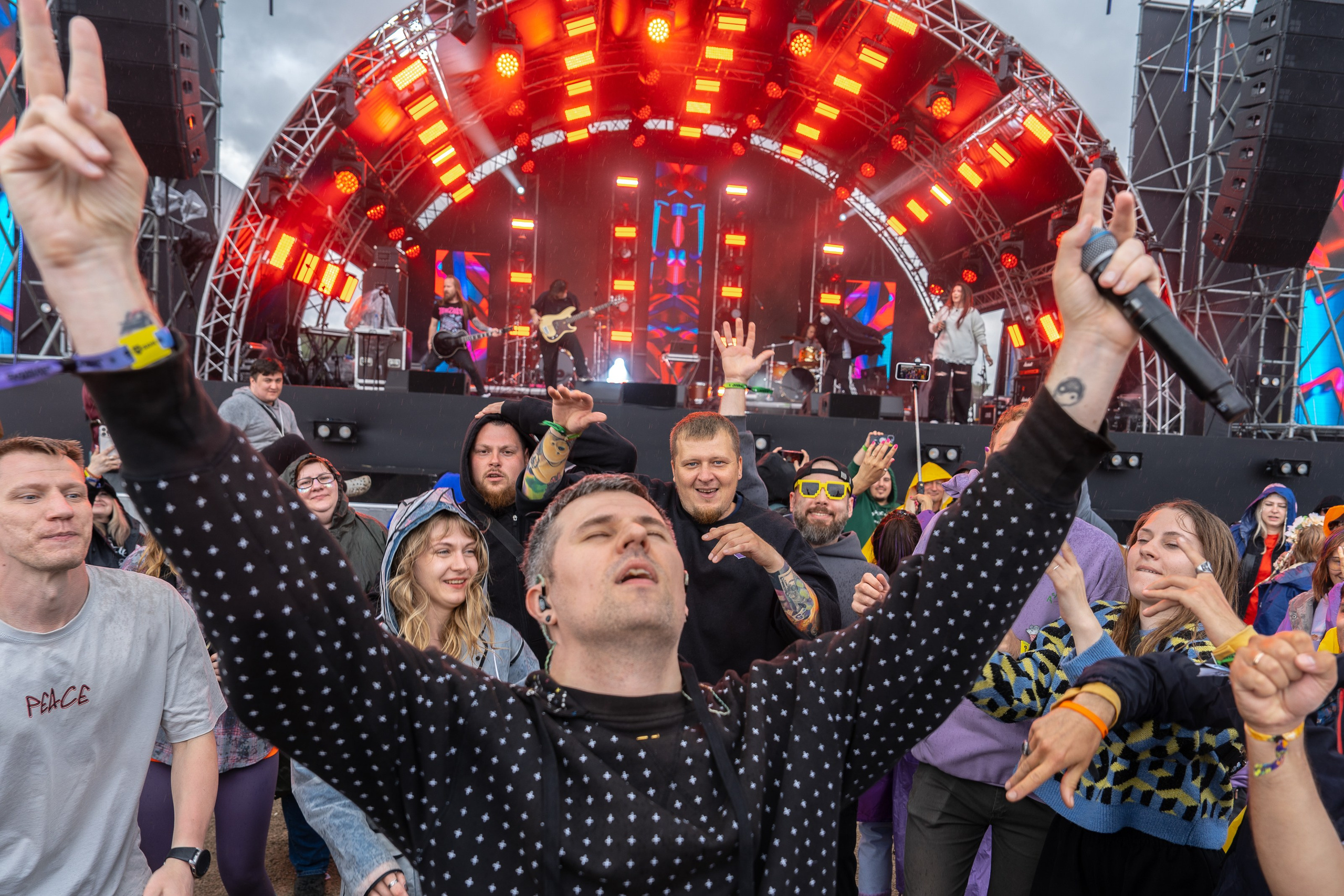 Фотографии музыкального фестиваля Дикая Мята 2025. Фотограф Николай Прокофьев модельные тесты в Москве