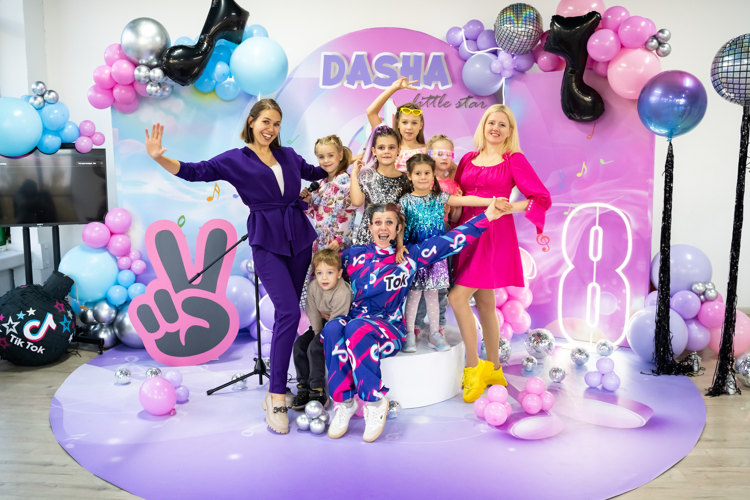 Tik Tok вечеринка. Фотограф в Одинцово, Москве