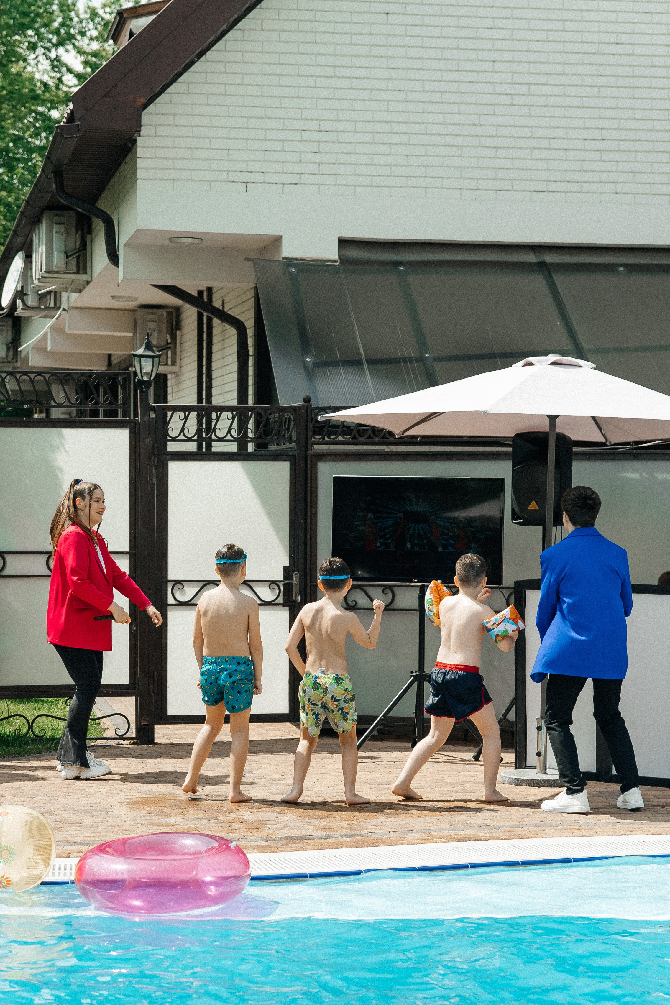 Детский день рождения в бассейне. Свадебный и семейный фотограф в Краснодар, Россия