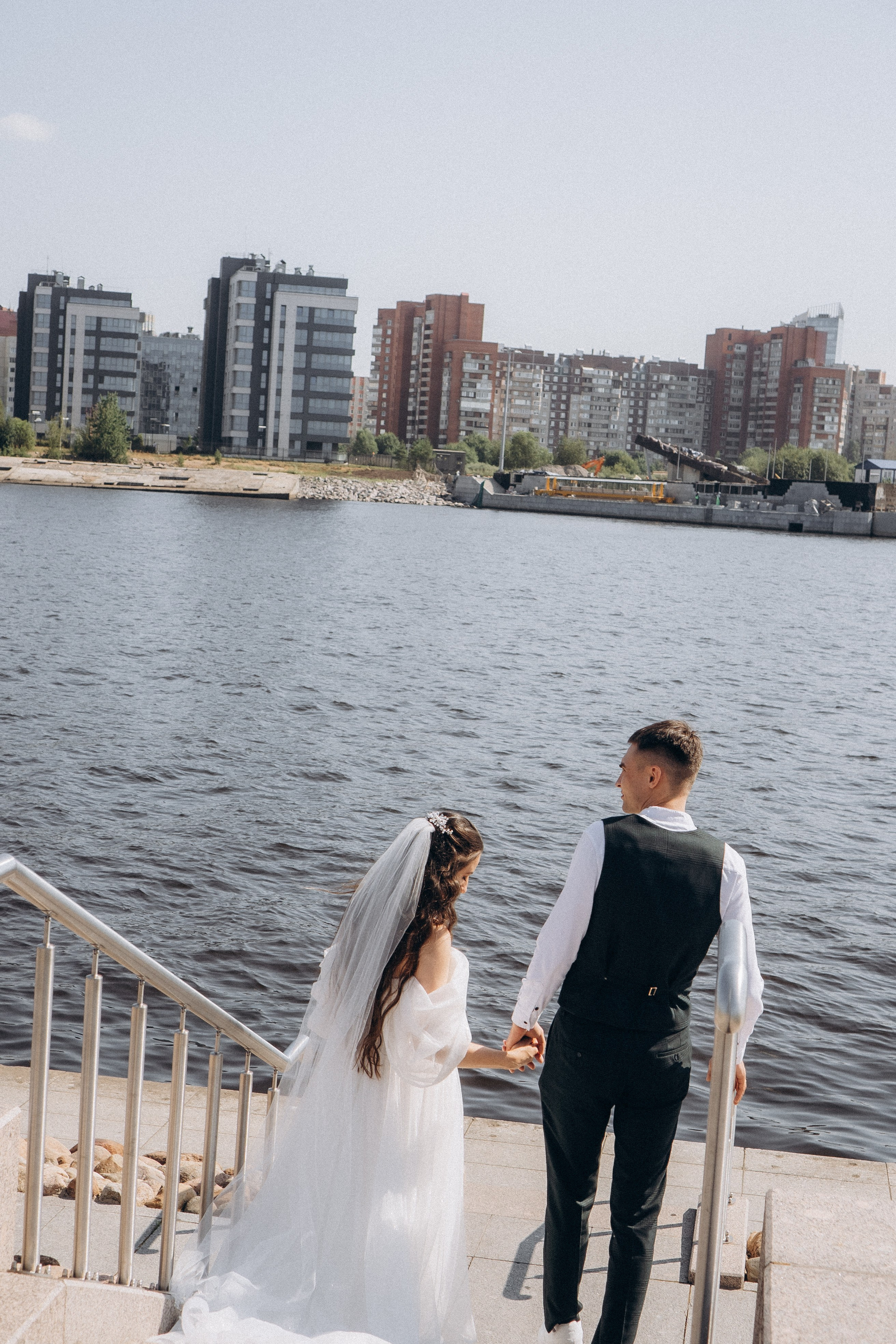 СВАДЕБНАЯ СЬЕМК В ПАРКЕ 300-ЛЕТИЯ. Профессиональный фотограф, Санкт-Петербург — Виктория Богомолова