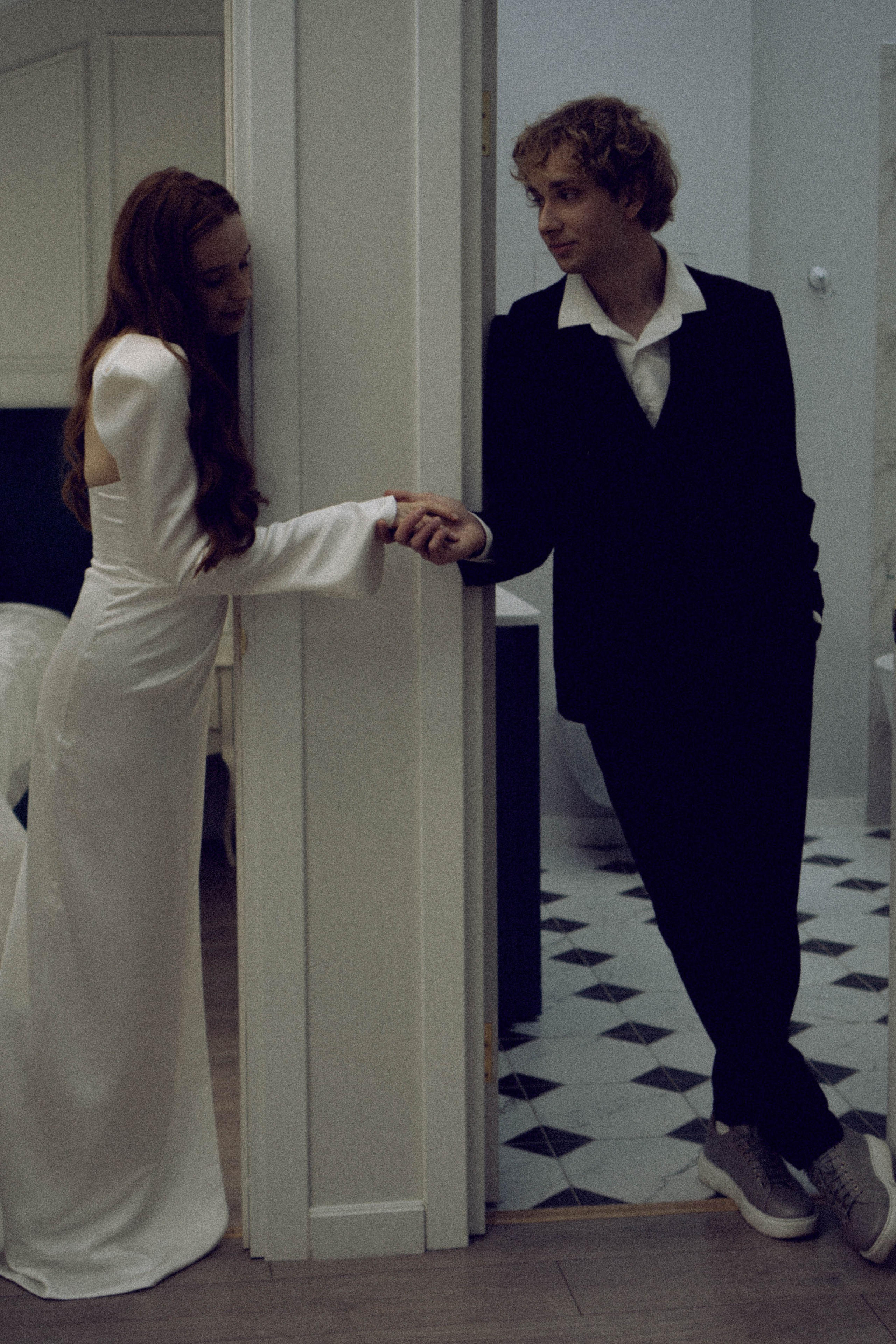 СВАДЕБНАЯ СЬЕМКА В ОТЕЛЕ. СБОРЫ ЖЕНИХА И НЕВЕСТЫ И ТАКЖЕ ТОР И ПОДГОТОВКА К ПРОГУЛКЕ. Профессиональный фотограф, Санкт-Петербург — Виктория Богомолова