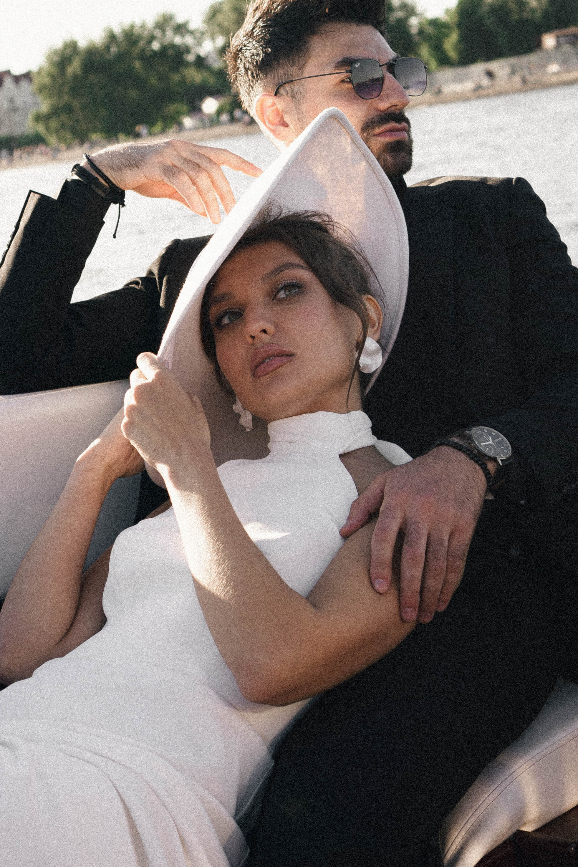 СВАДЕНБНАЯ СЬЕМКА НА КАТЕРЕ ПО КАНАЛАМ САНКТ-ПЕТЕРБУРГА И В АКВАТОРИИ НЕВЫ. Профессиональный фотограф, Санкт-Петербург — Виктория Богомолова