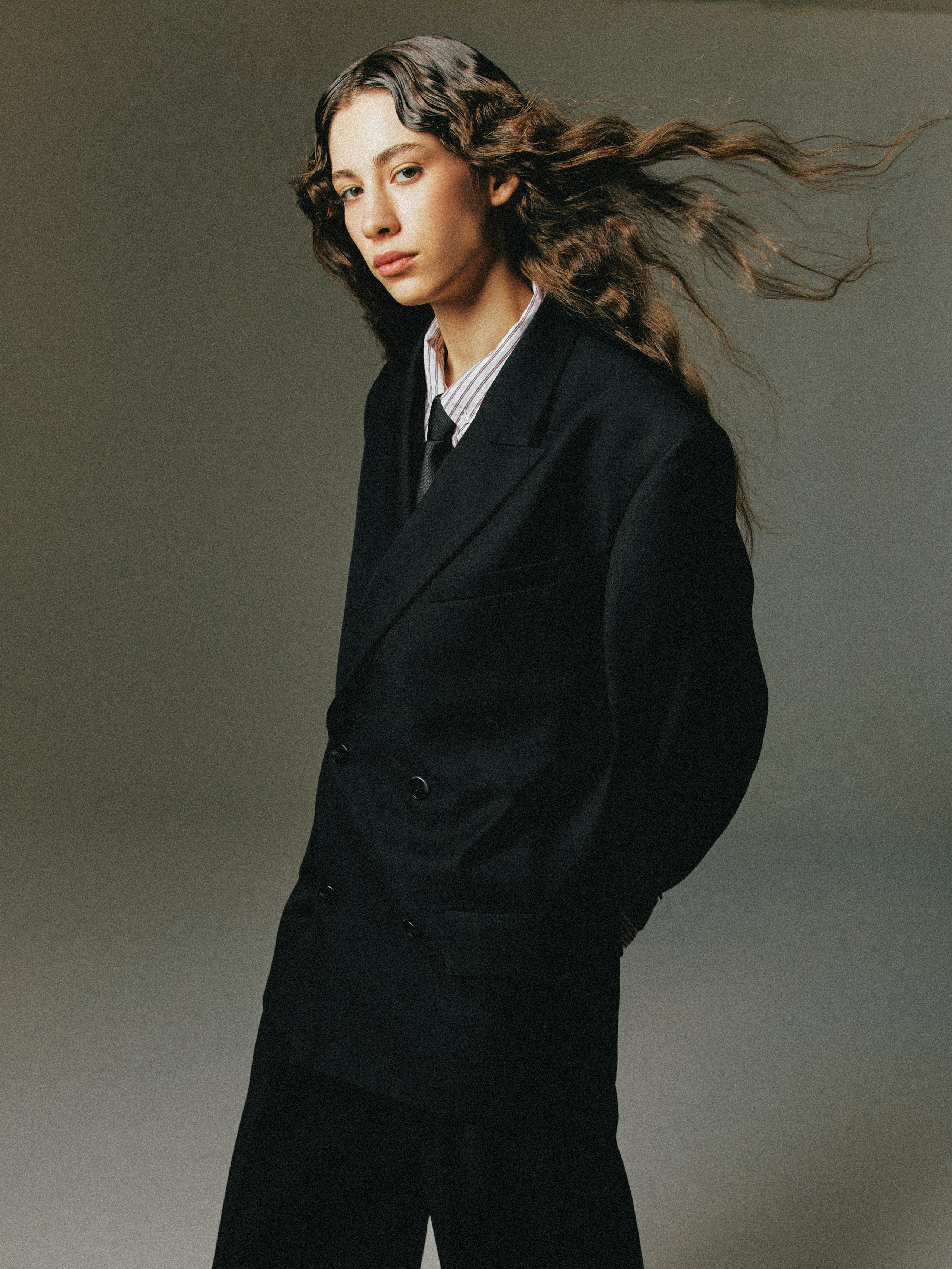 COMMERCIAL. Визажист-стилист по волосам | Москва