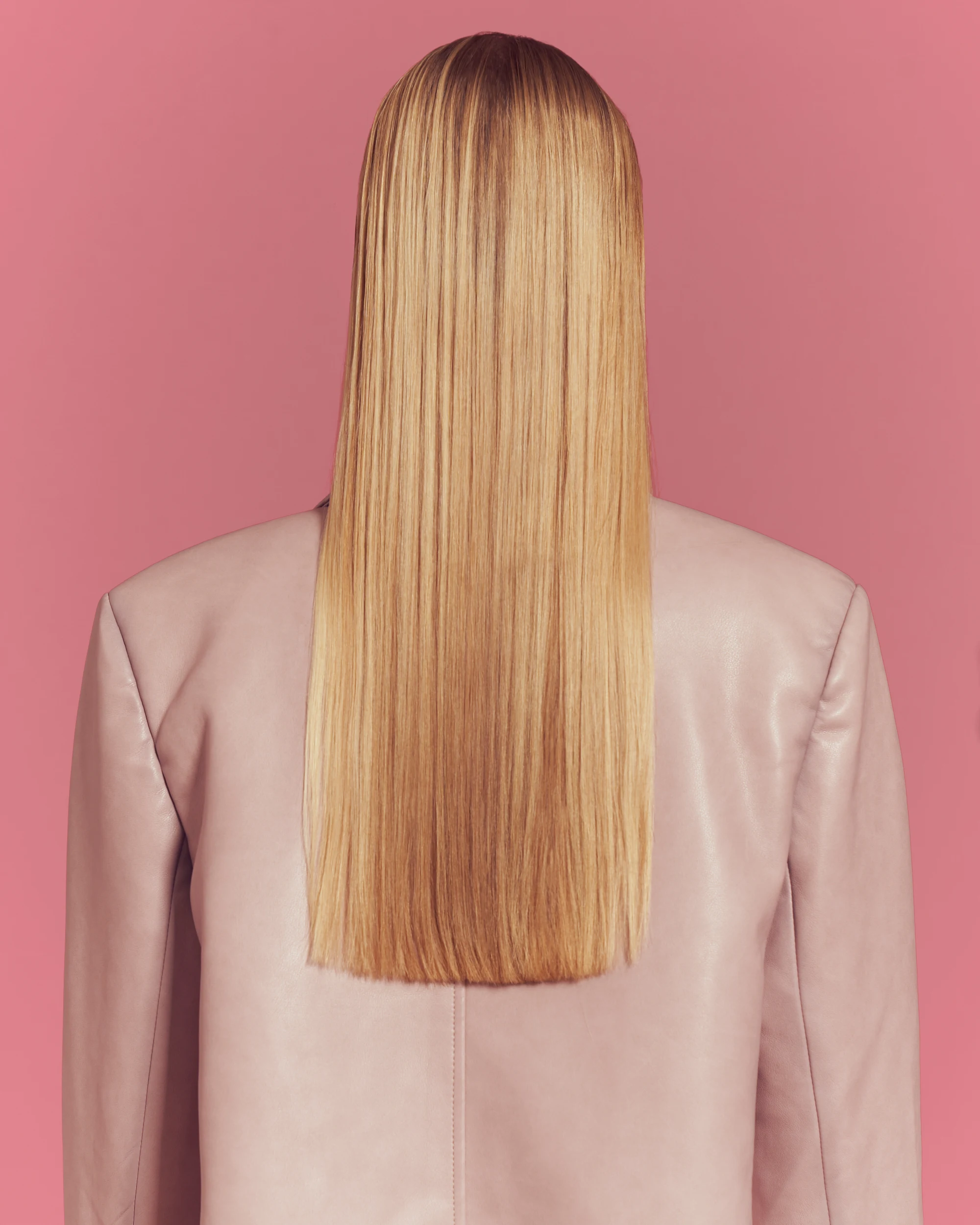 COMMERCIAL. Визажист-стилист по волосам | Москва